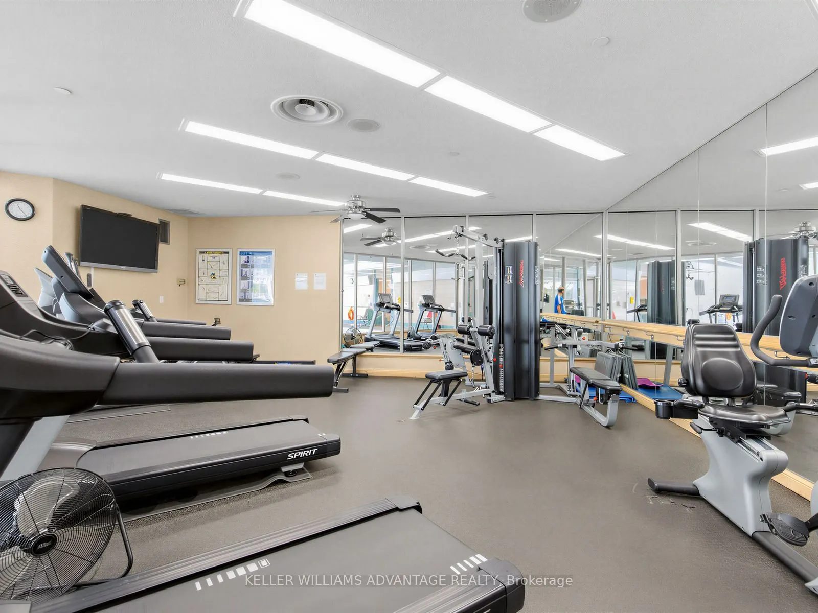 20 GUILDWOOD Parkway #414