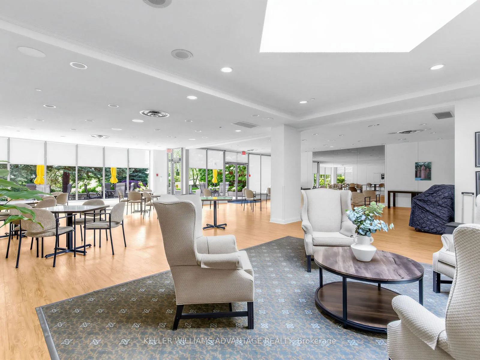 20 GUILDWOOD Parkway #414