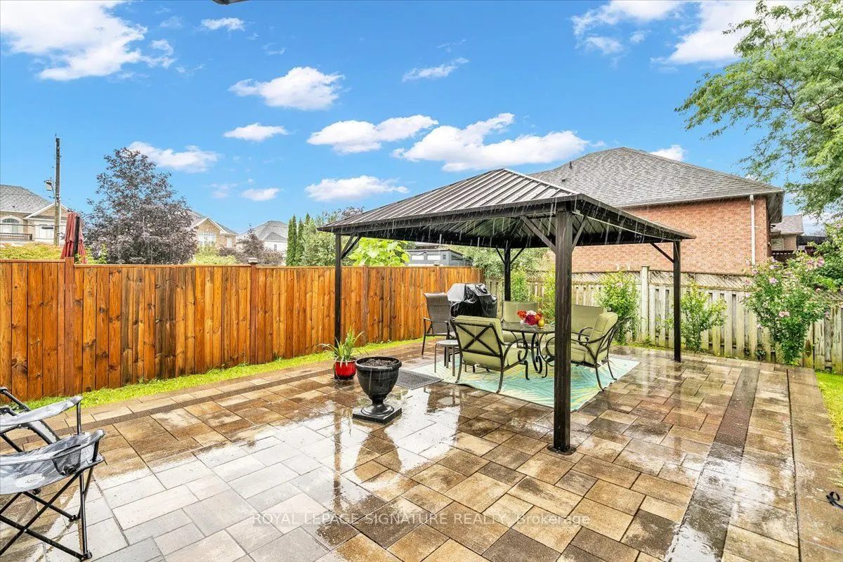 3 Griffen Place