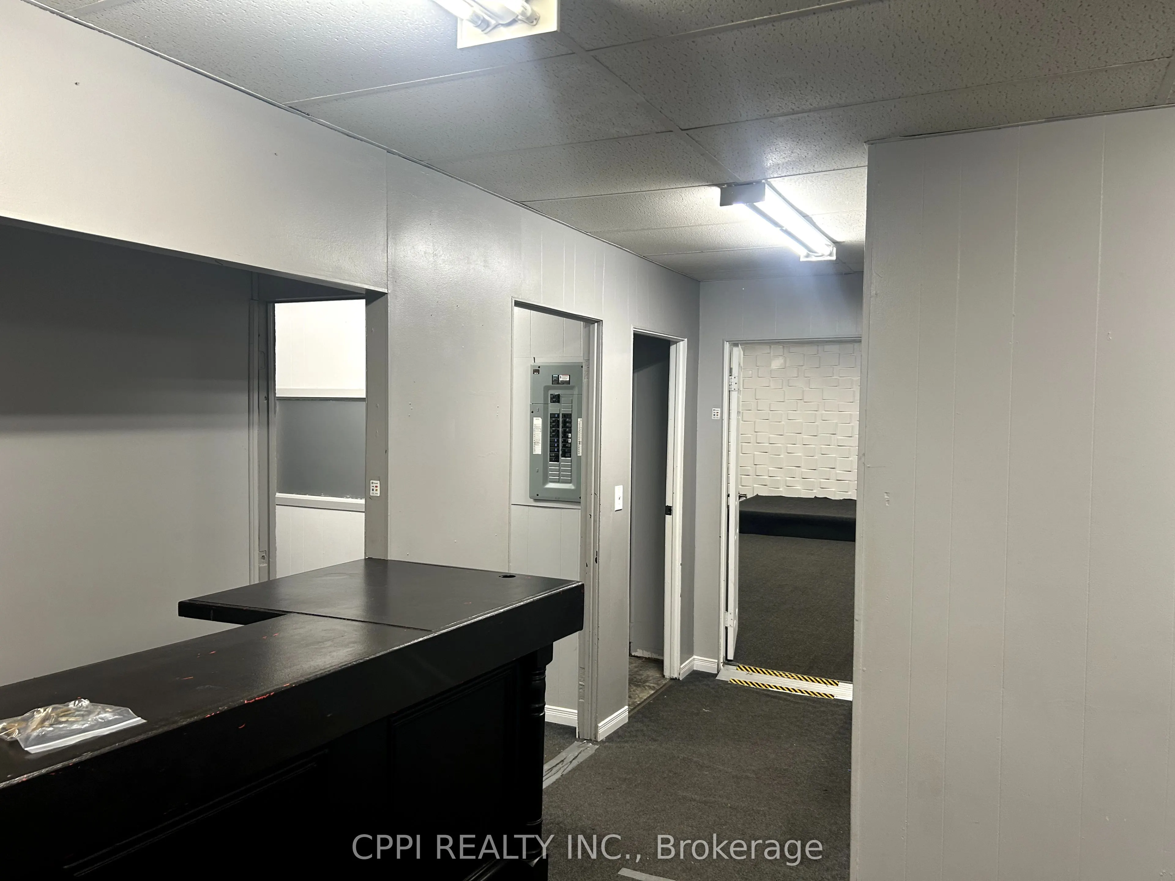 650 King Street E #South Bsmnt