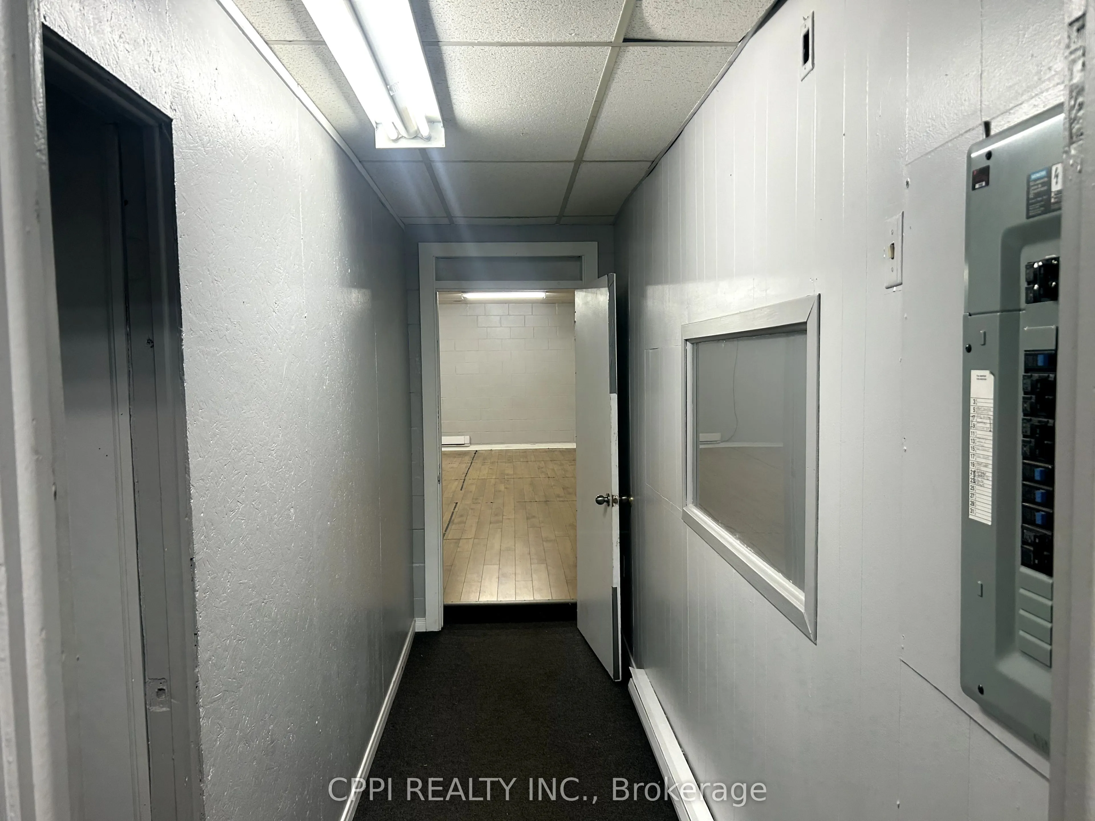 650 King Street E #South Bsmnt