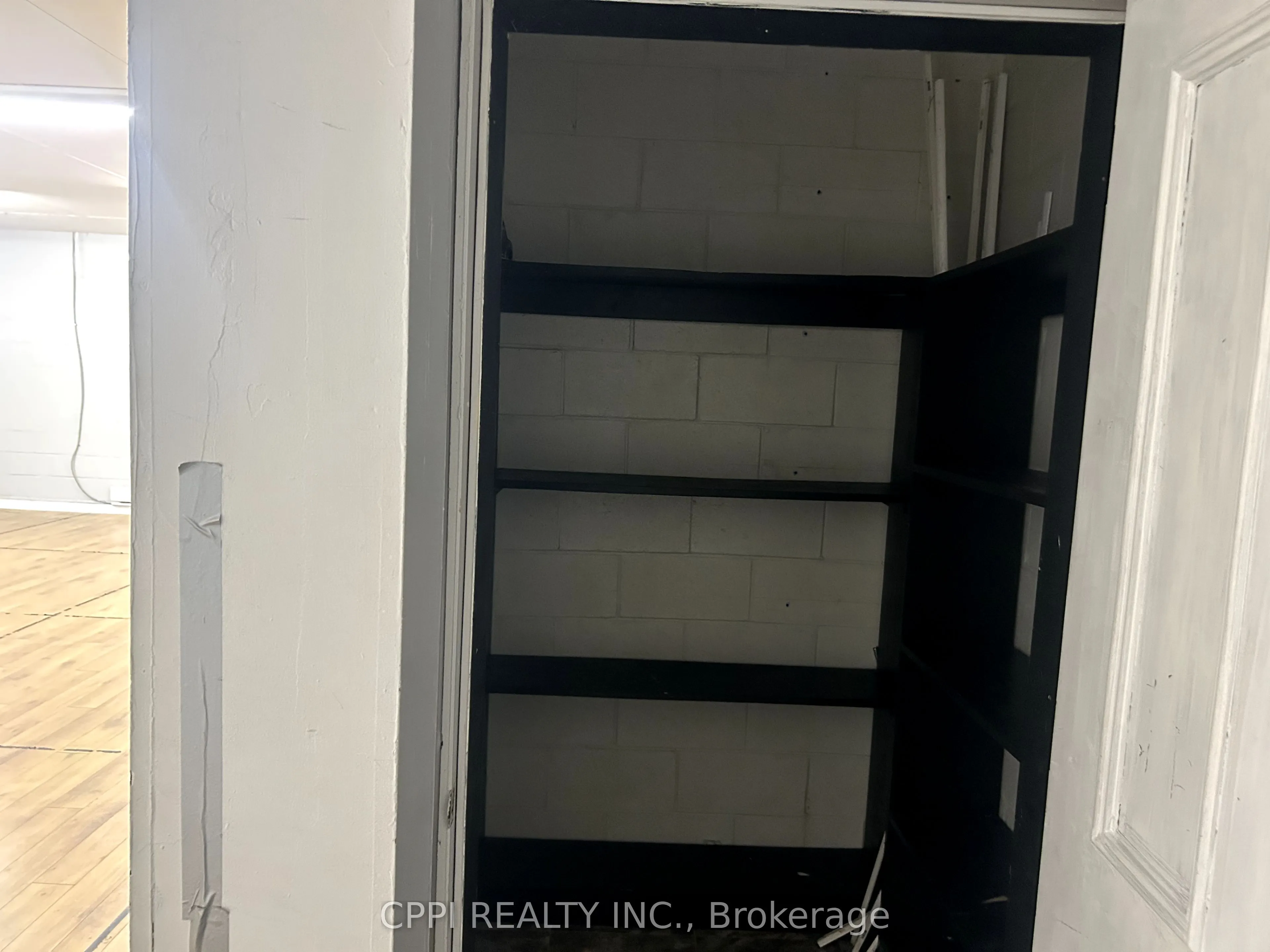 650 King Street E #South Bsmnt