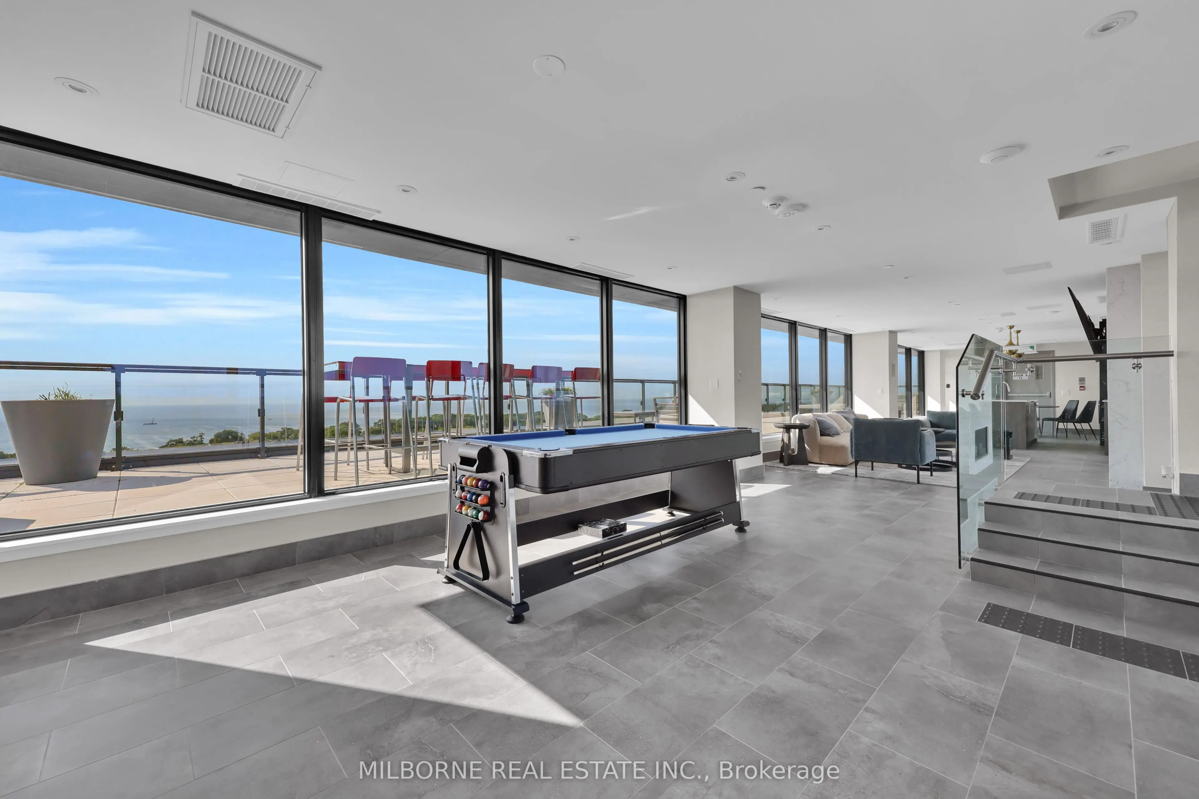 2 Manderley Drive #701