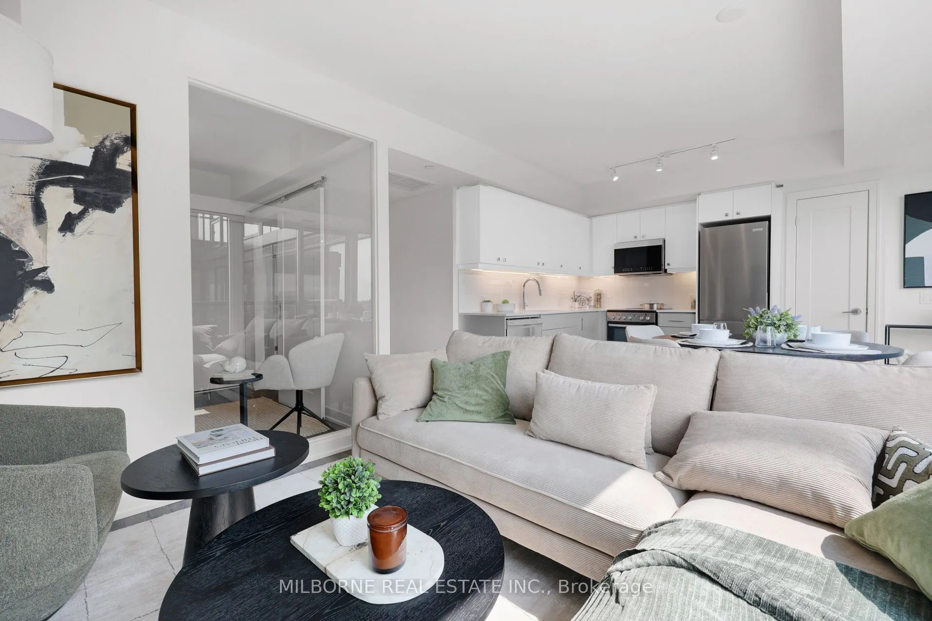 2 Manderley Drive #701
