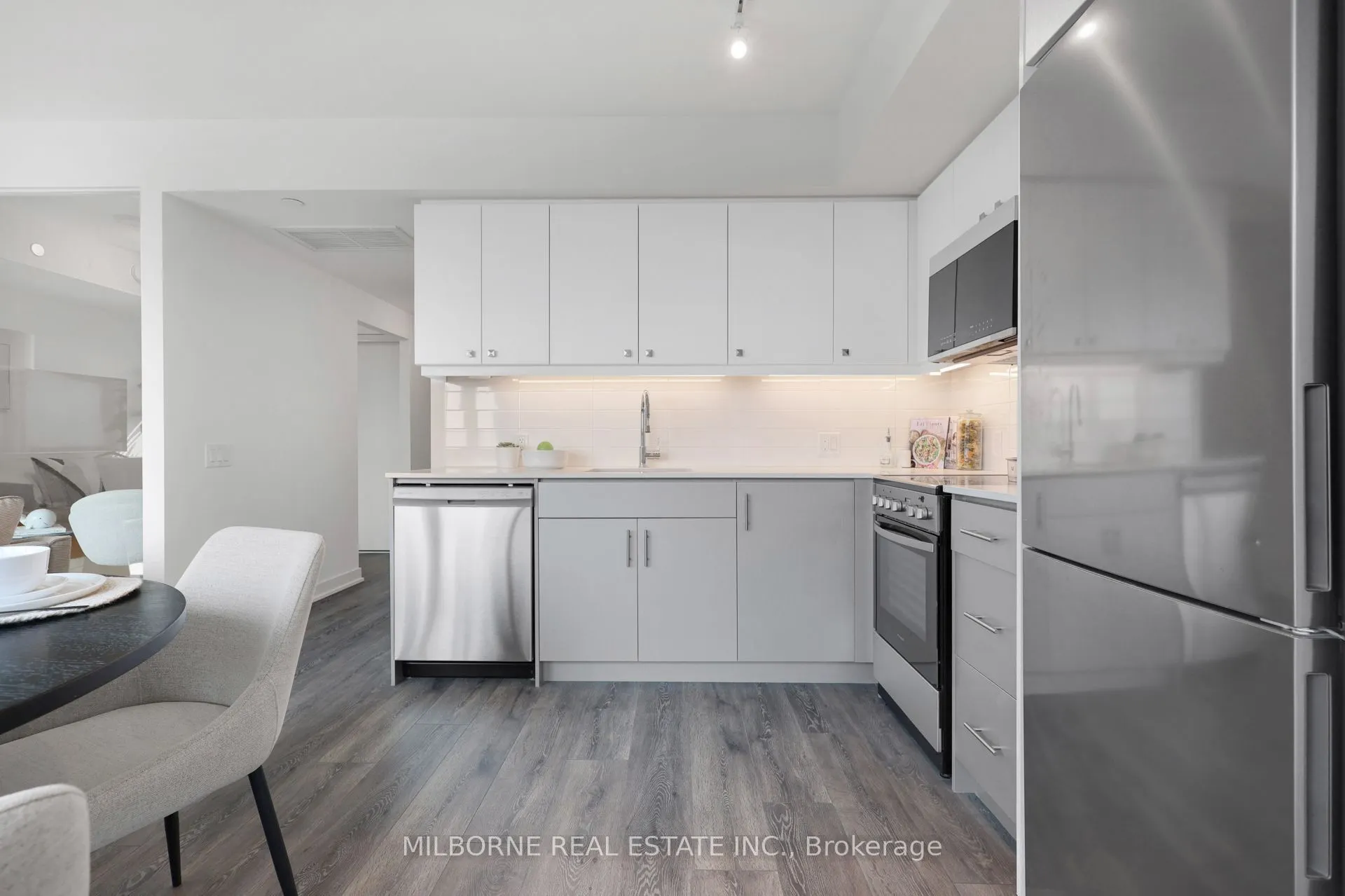 2 Manderley Drive #701