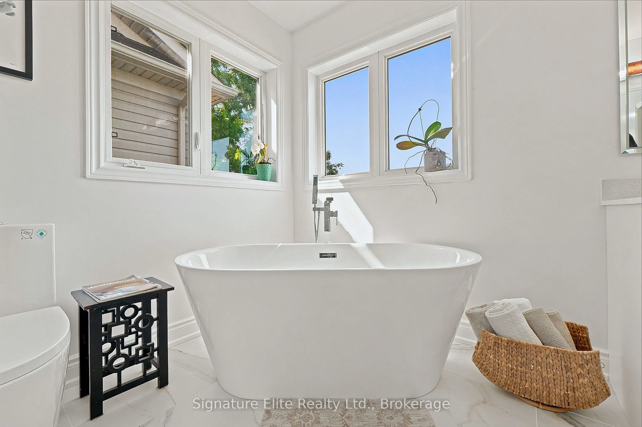 151 Harbourside Drive