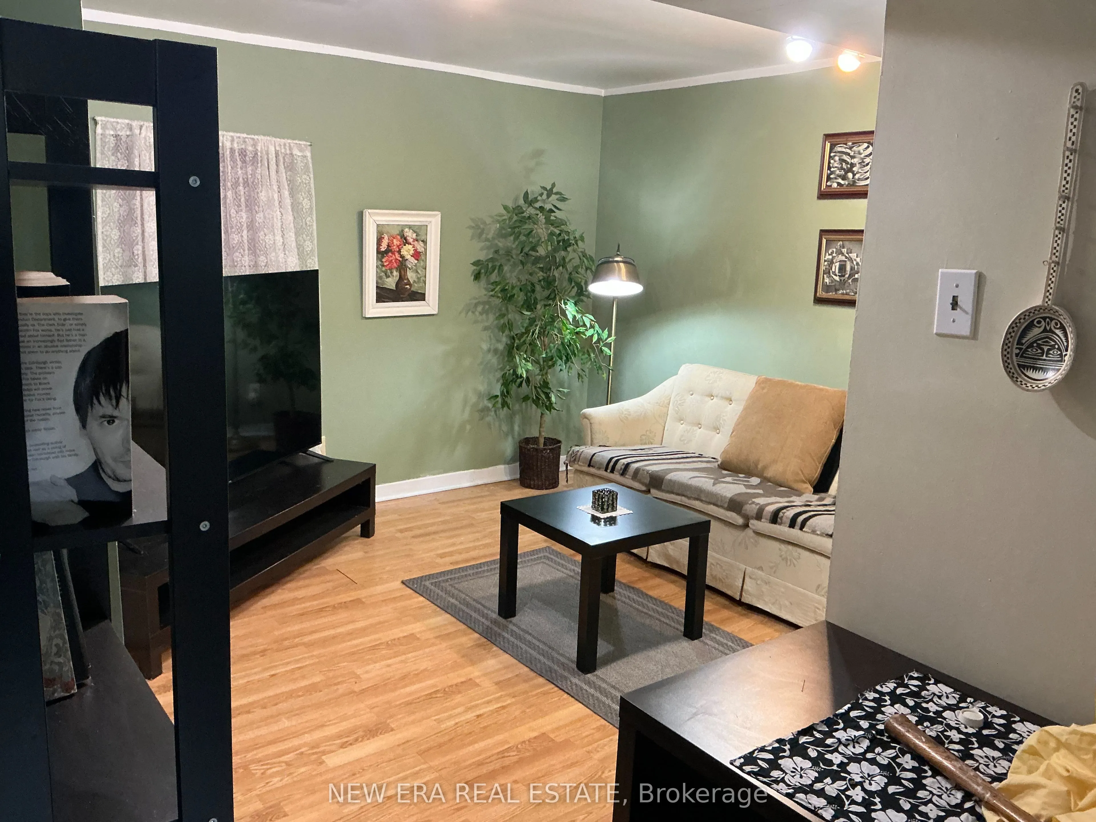 17 Bobmar Road