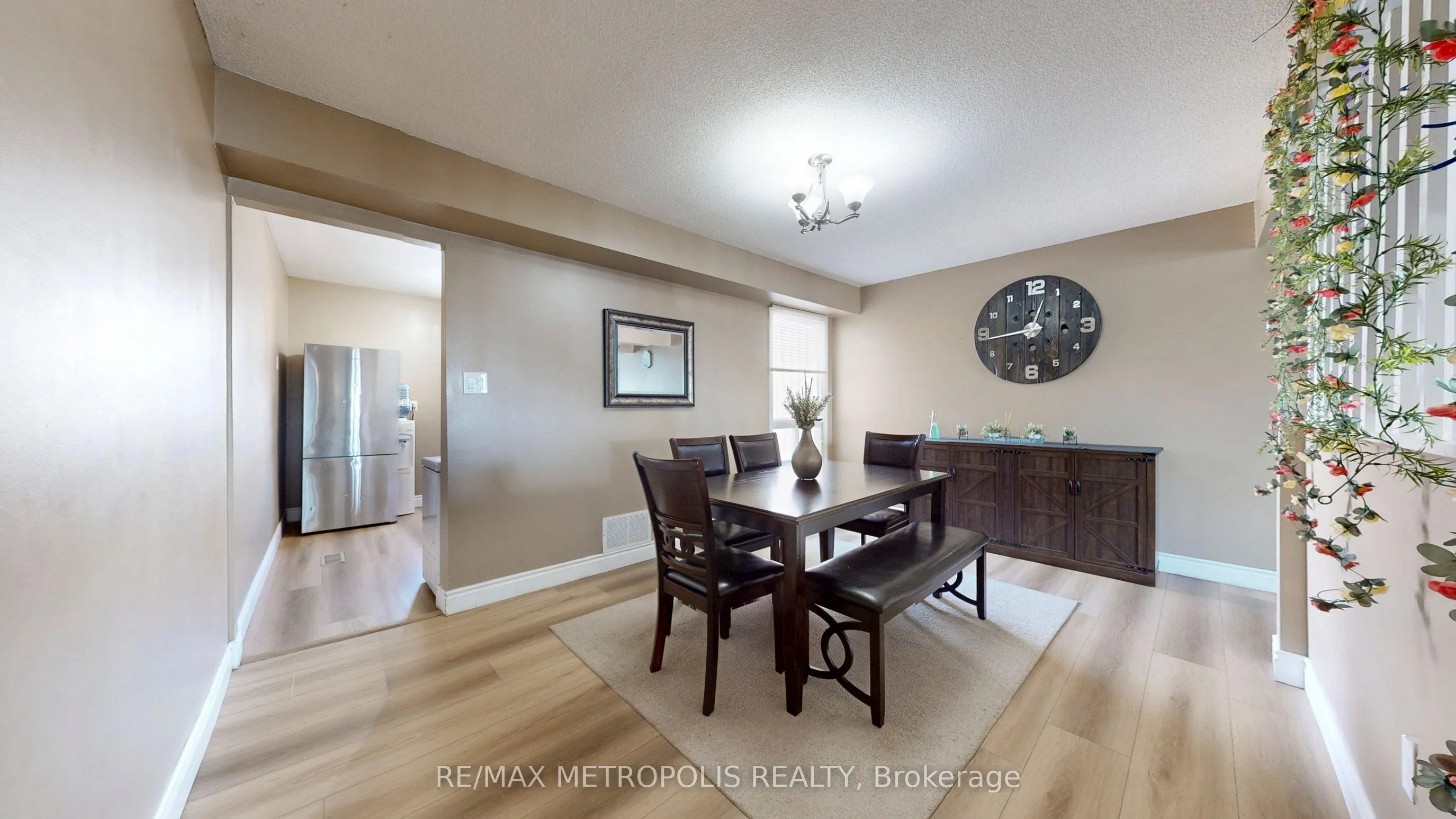 601 Galahad Drive #19