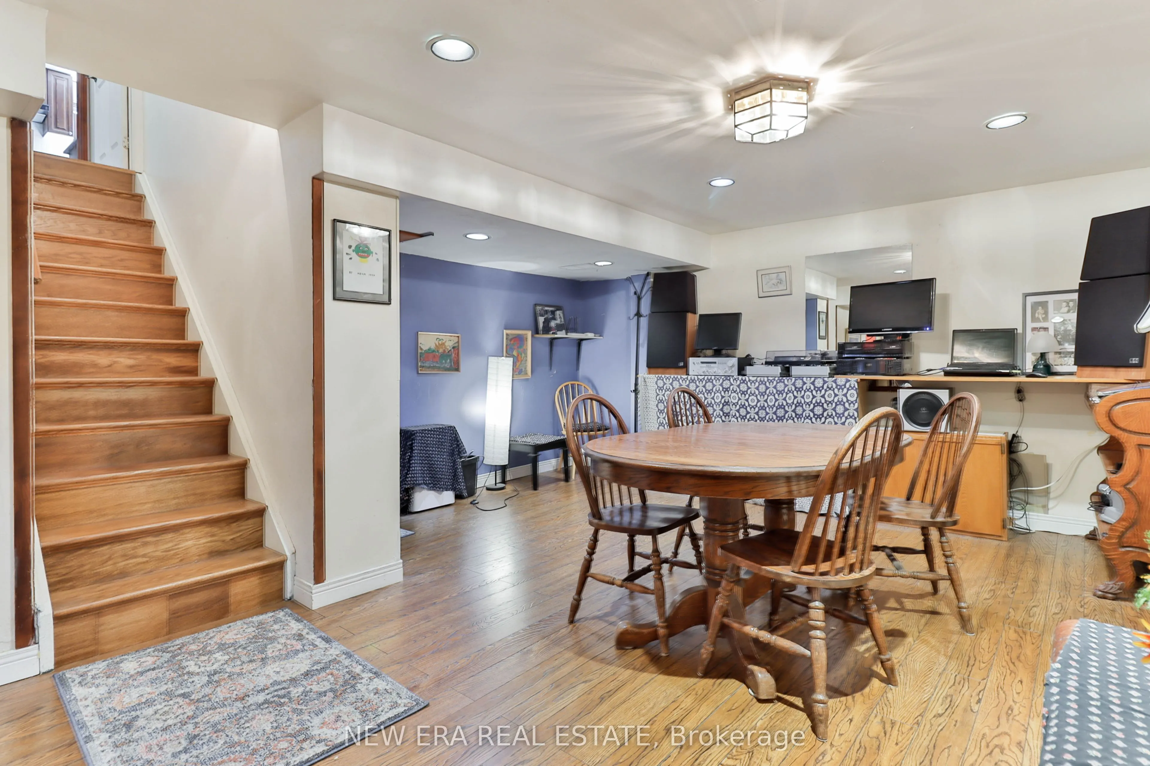 37 Glenthorne Drive