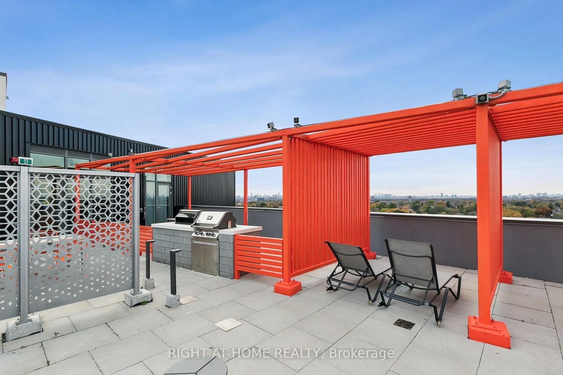 90 Glen Everest Road #114