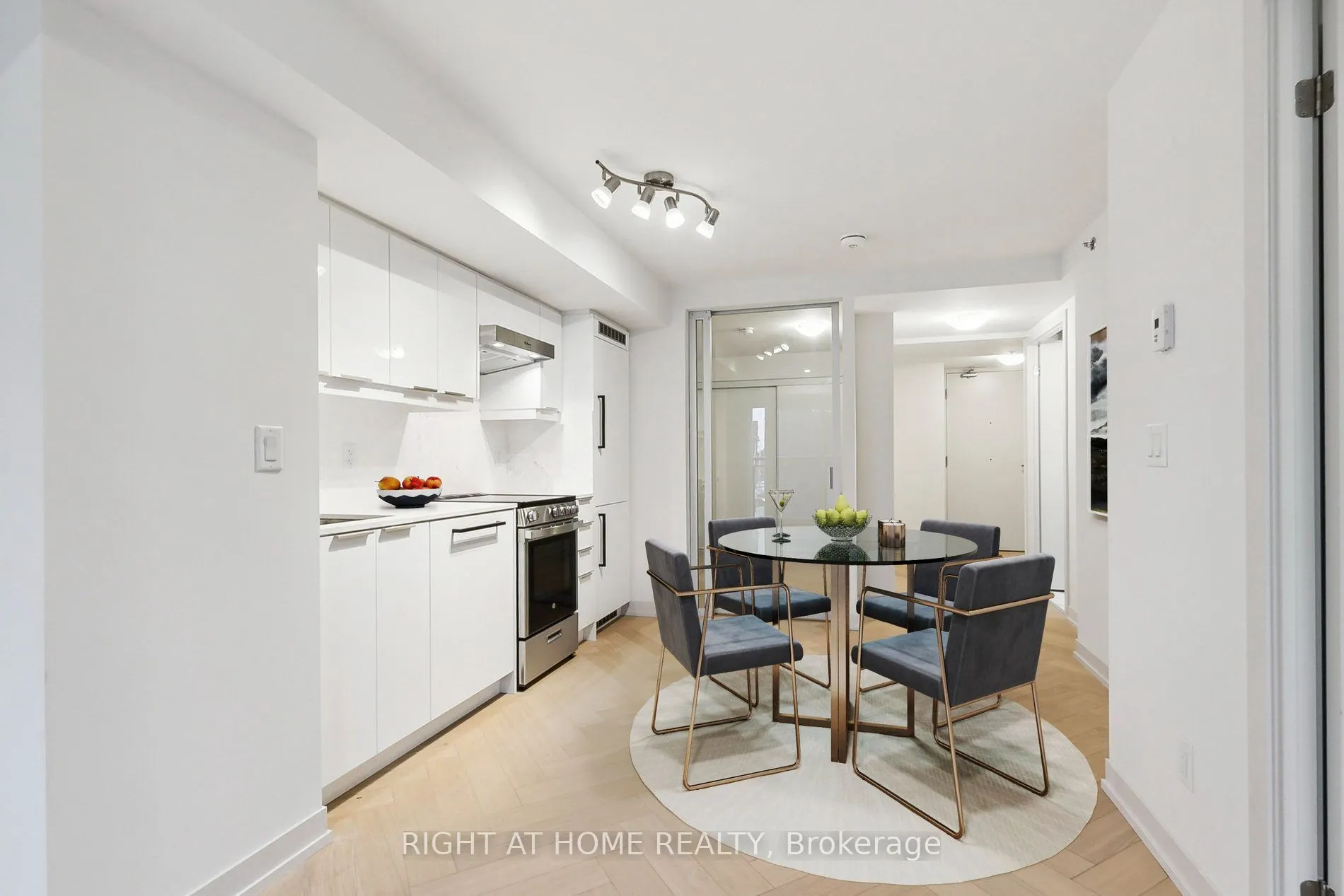 90 Glen Everest Road #114