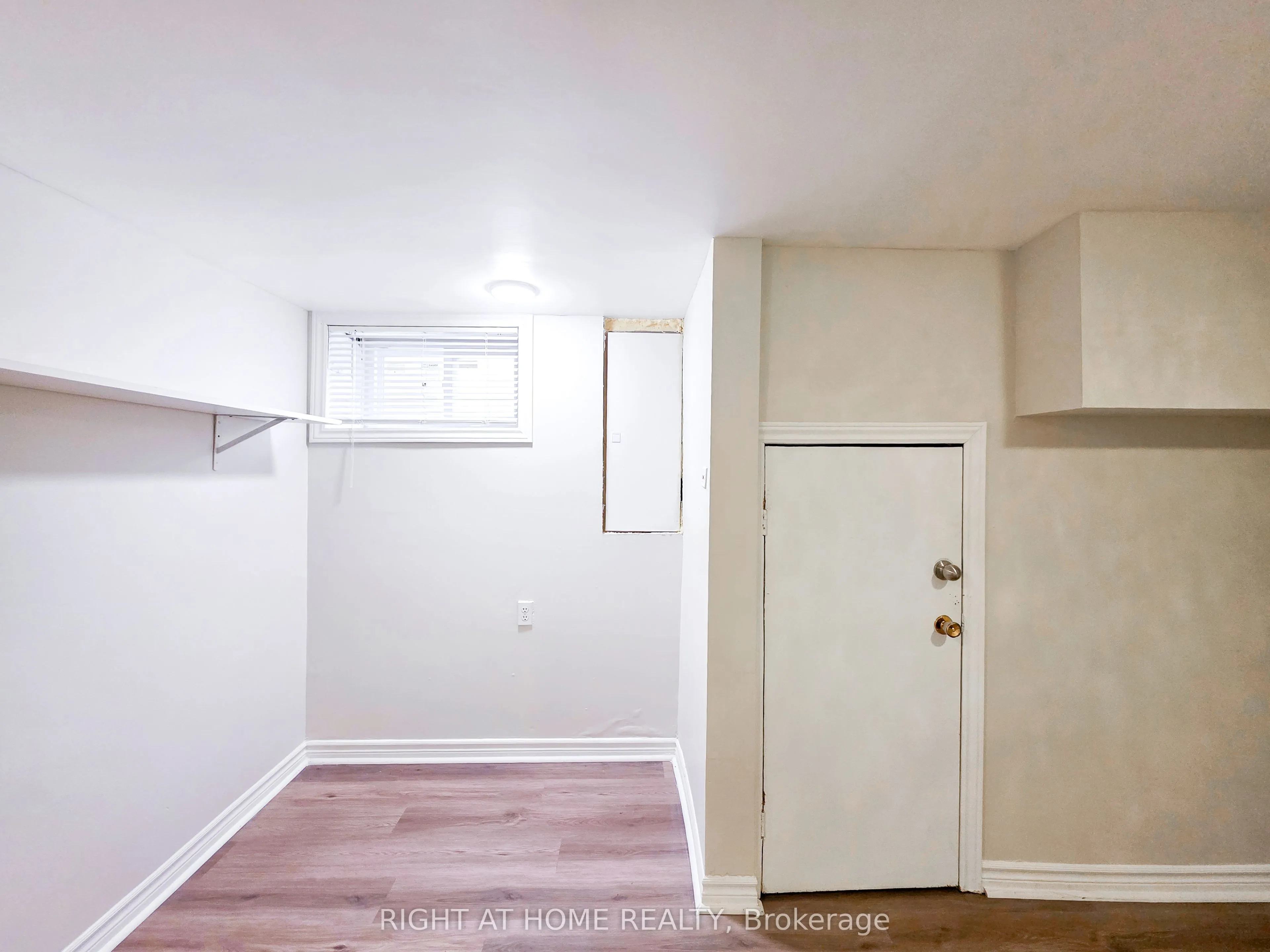 708 Carnegie Avenue #Lower