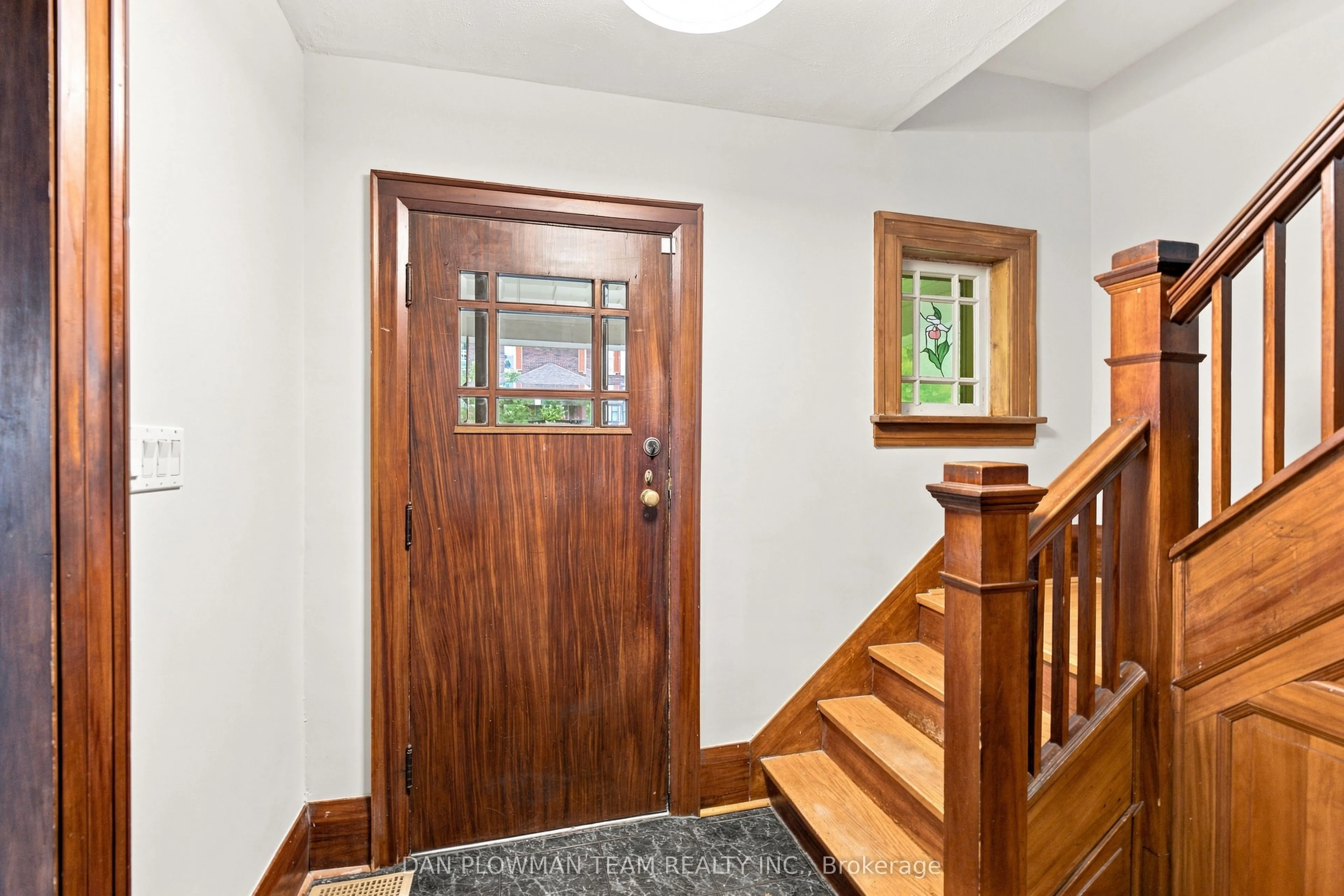 307 William Street E