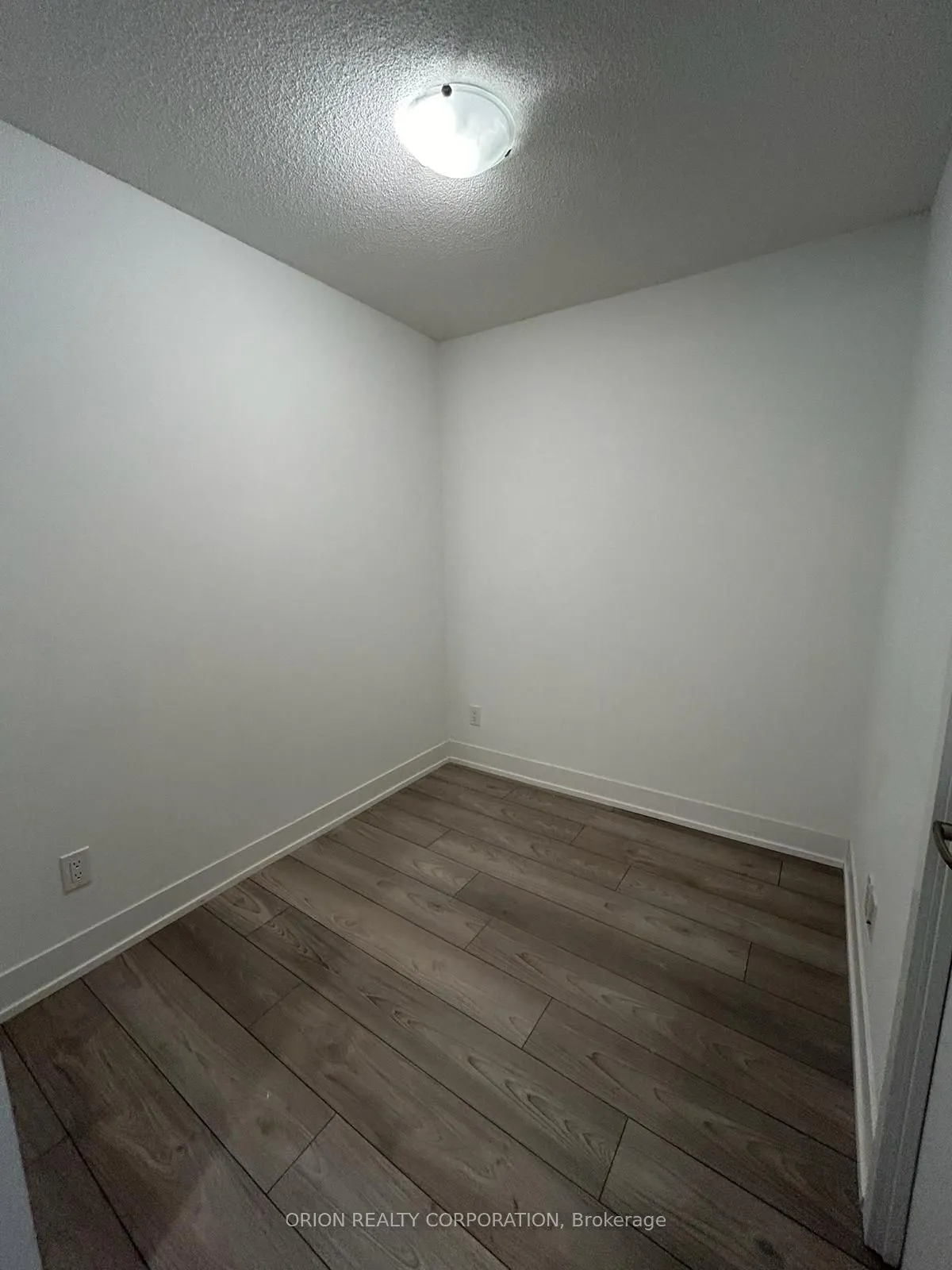 1255 Bayly Street #1006