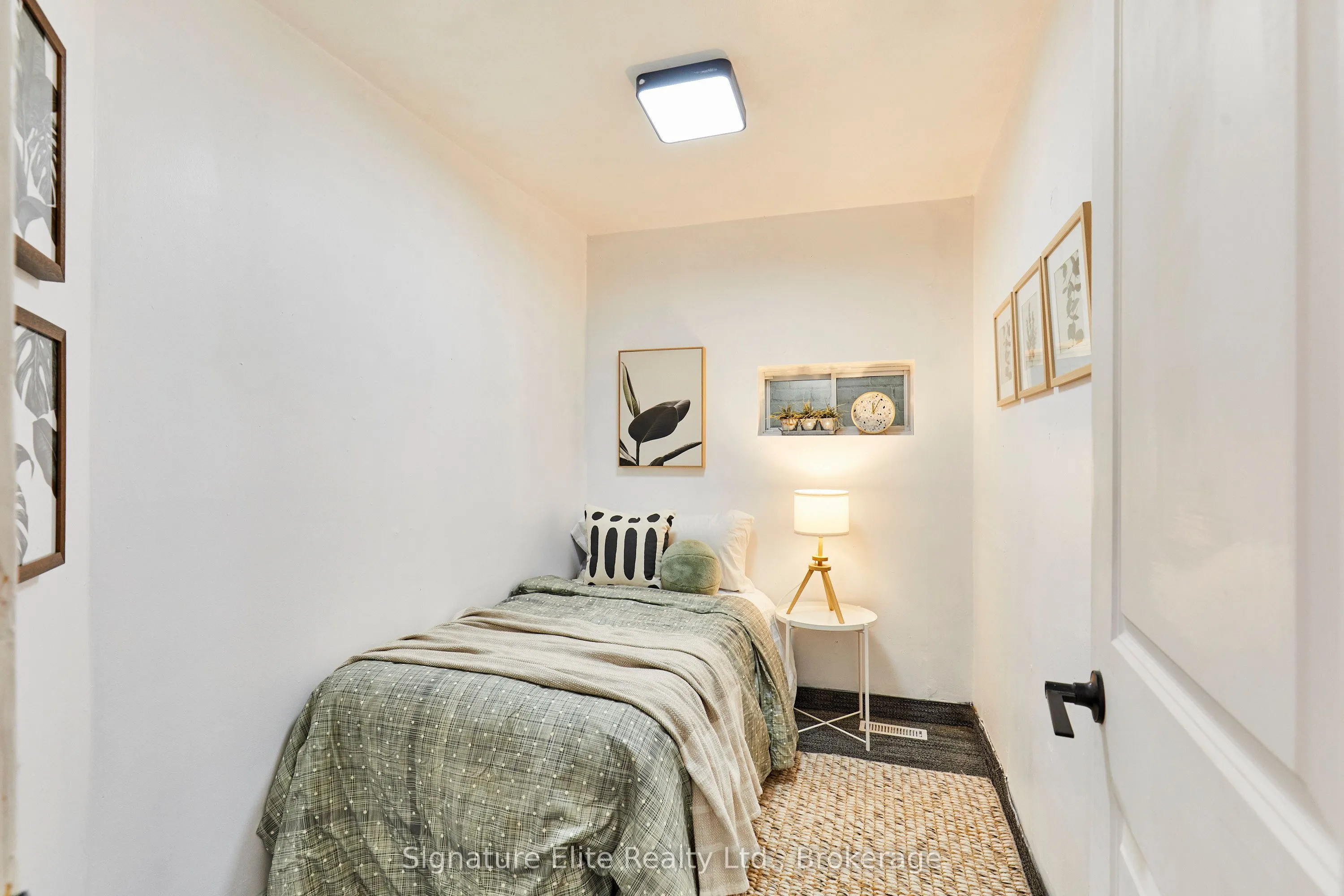 19 Kenworthy Avenue