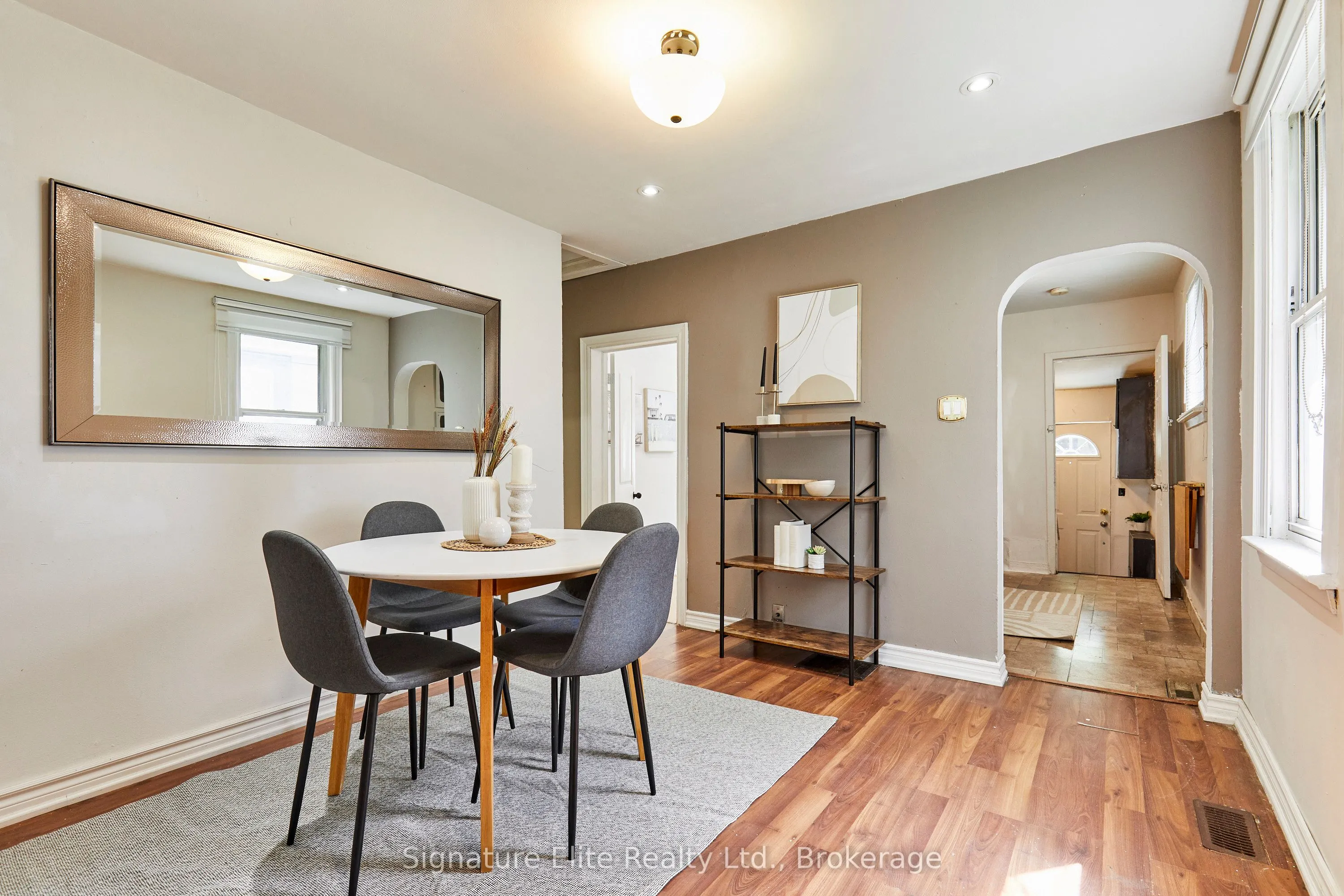 19 Kenworthy Avenue