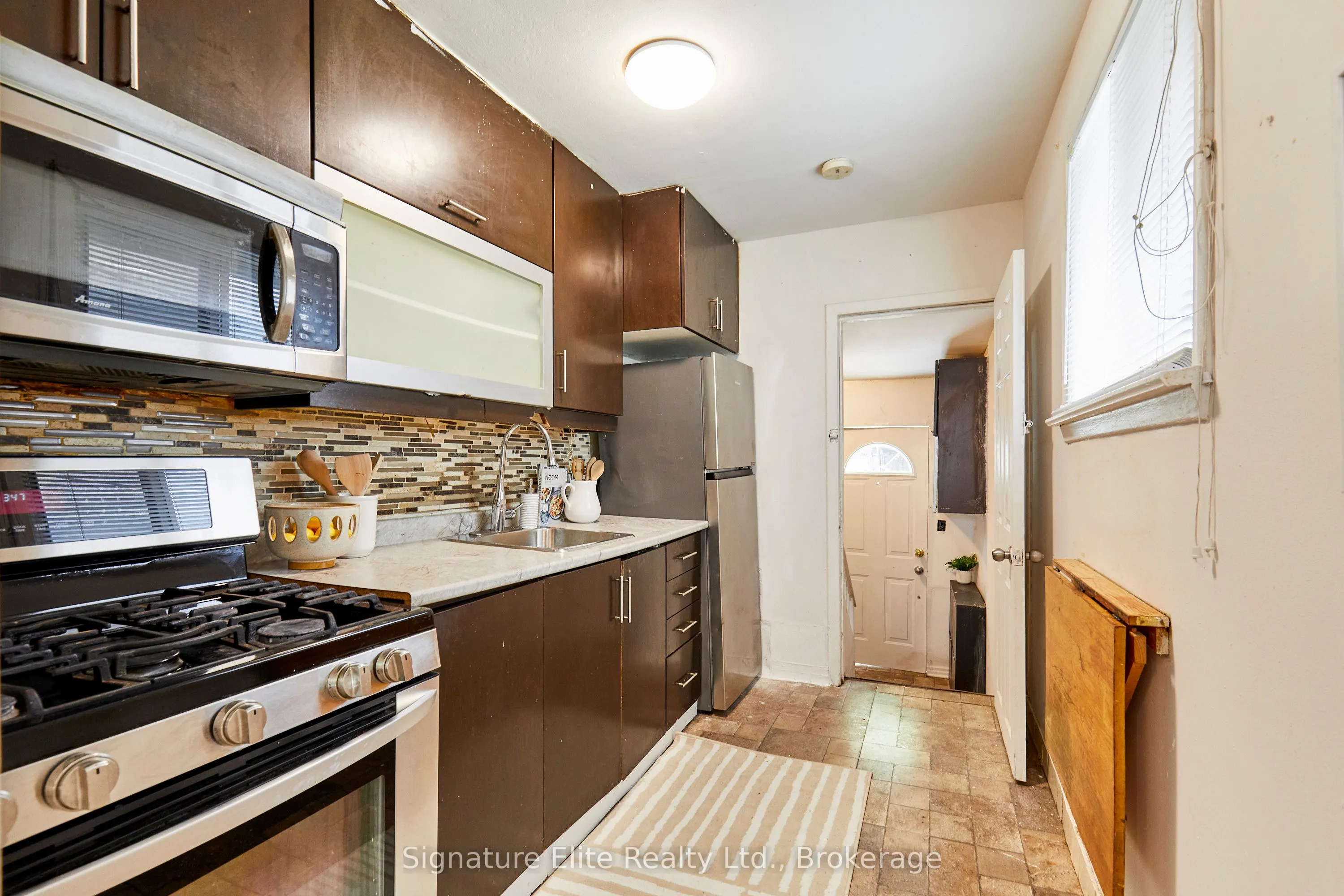 19 Kenworthy Avenue