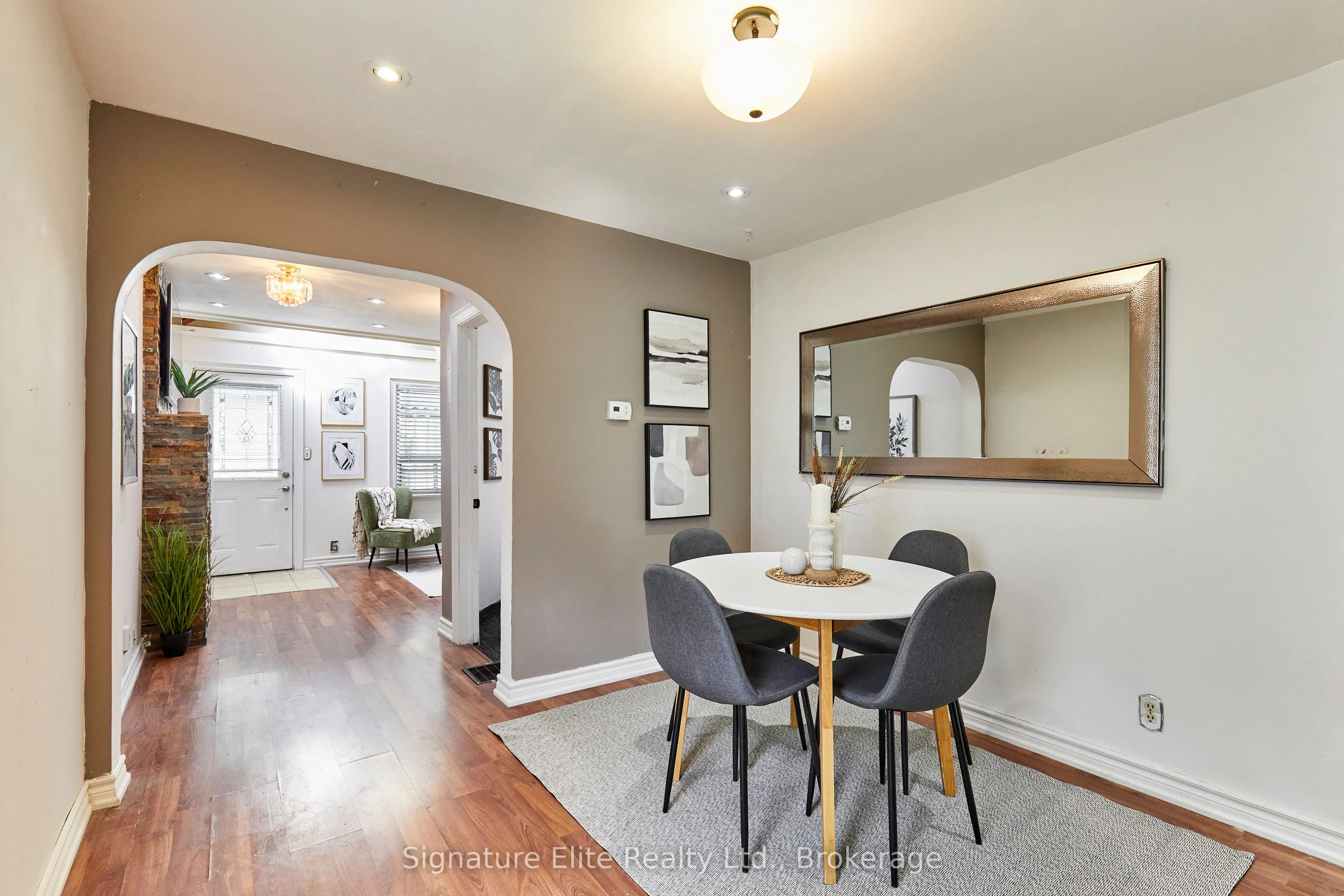 19 Kenworthy Avenue