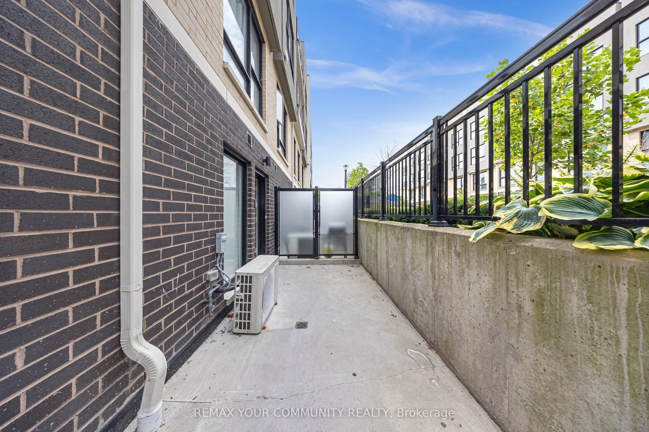 500 Kingbird Grove #120
