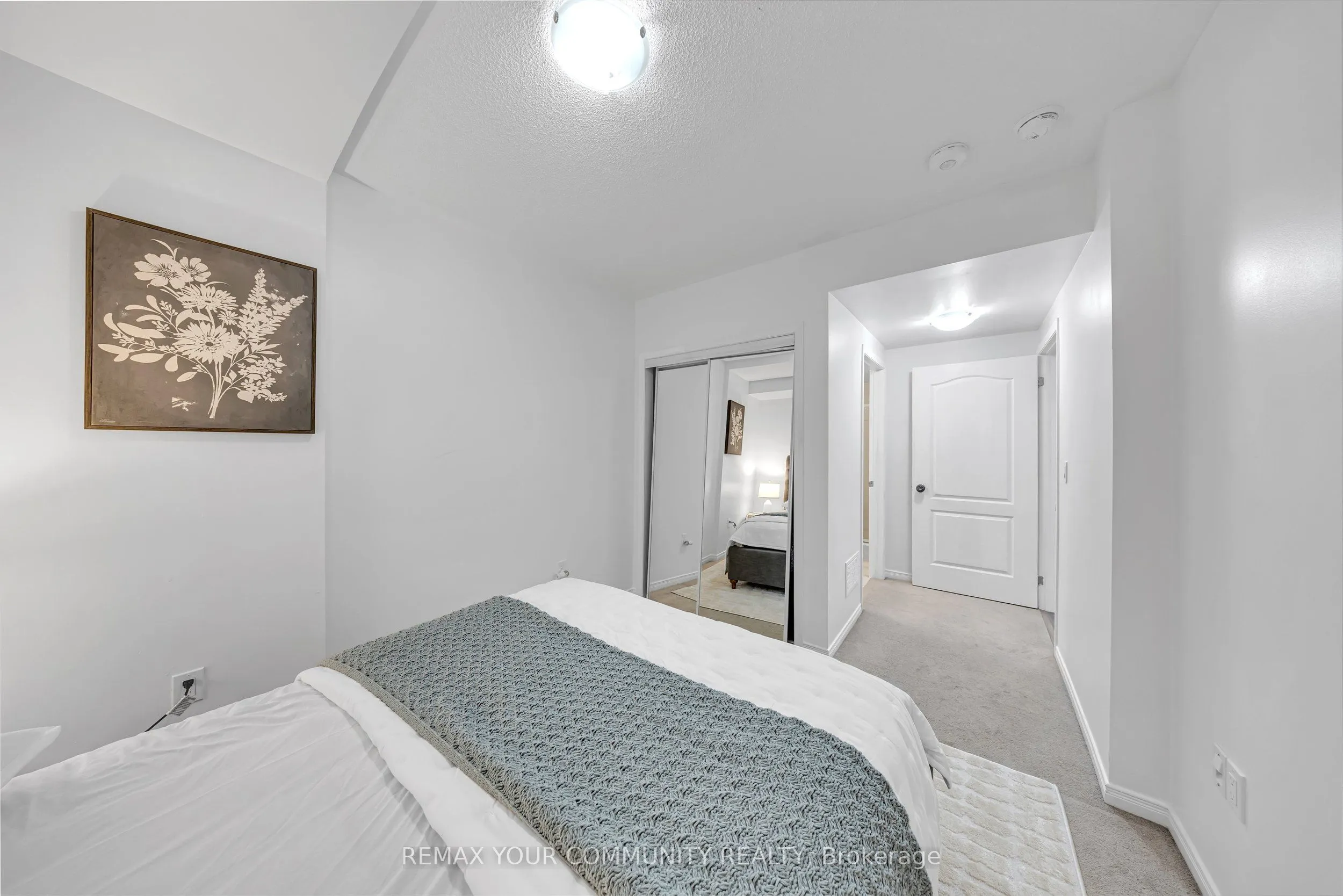 500 Kingbird Grove #120
