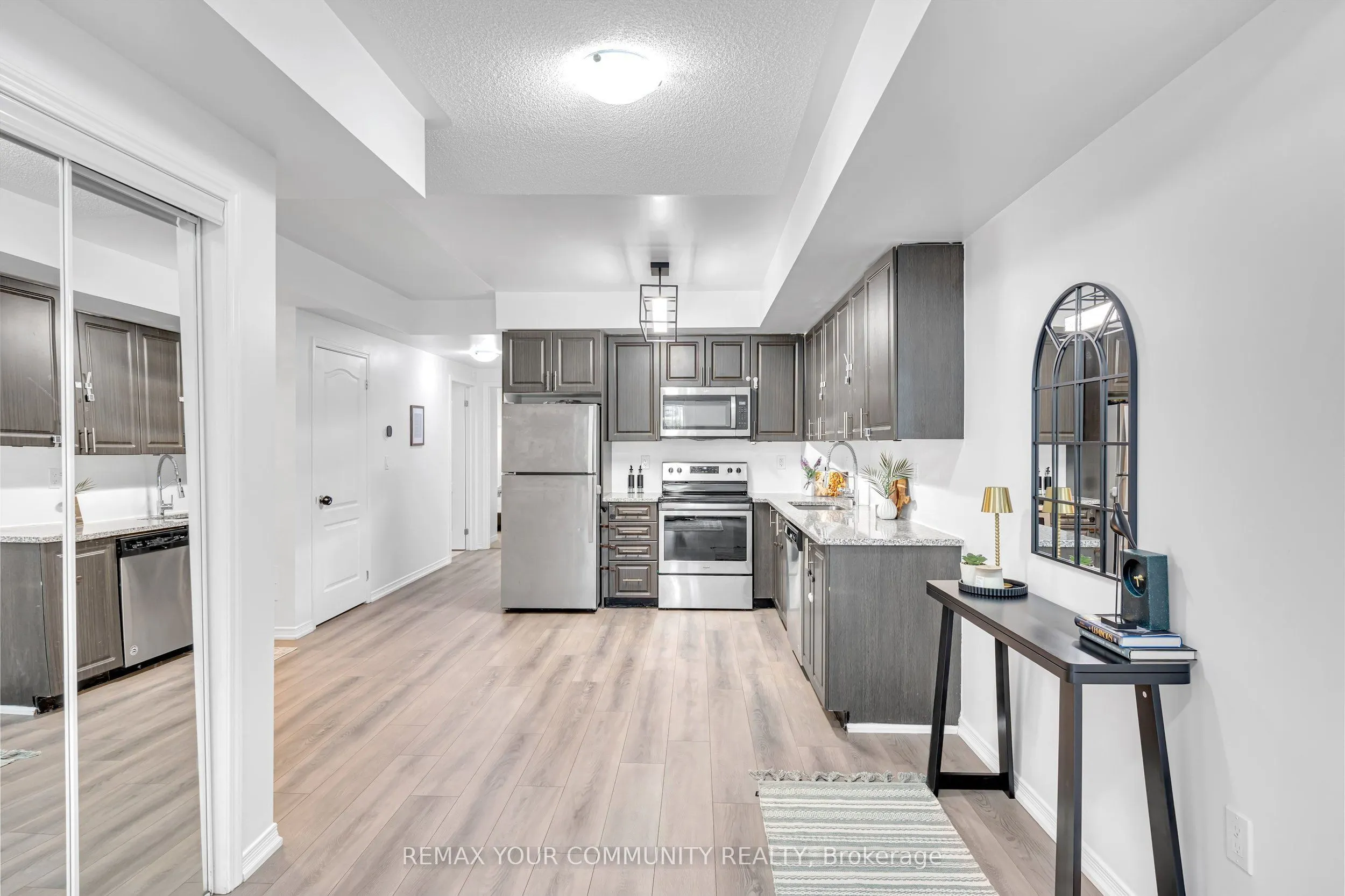 500 Kingbird Grove #120