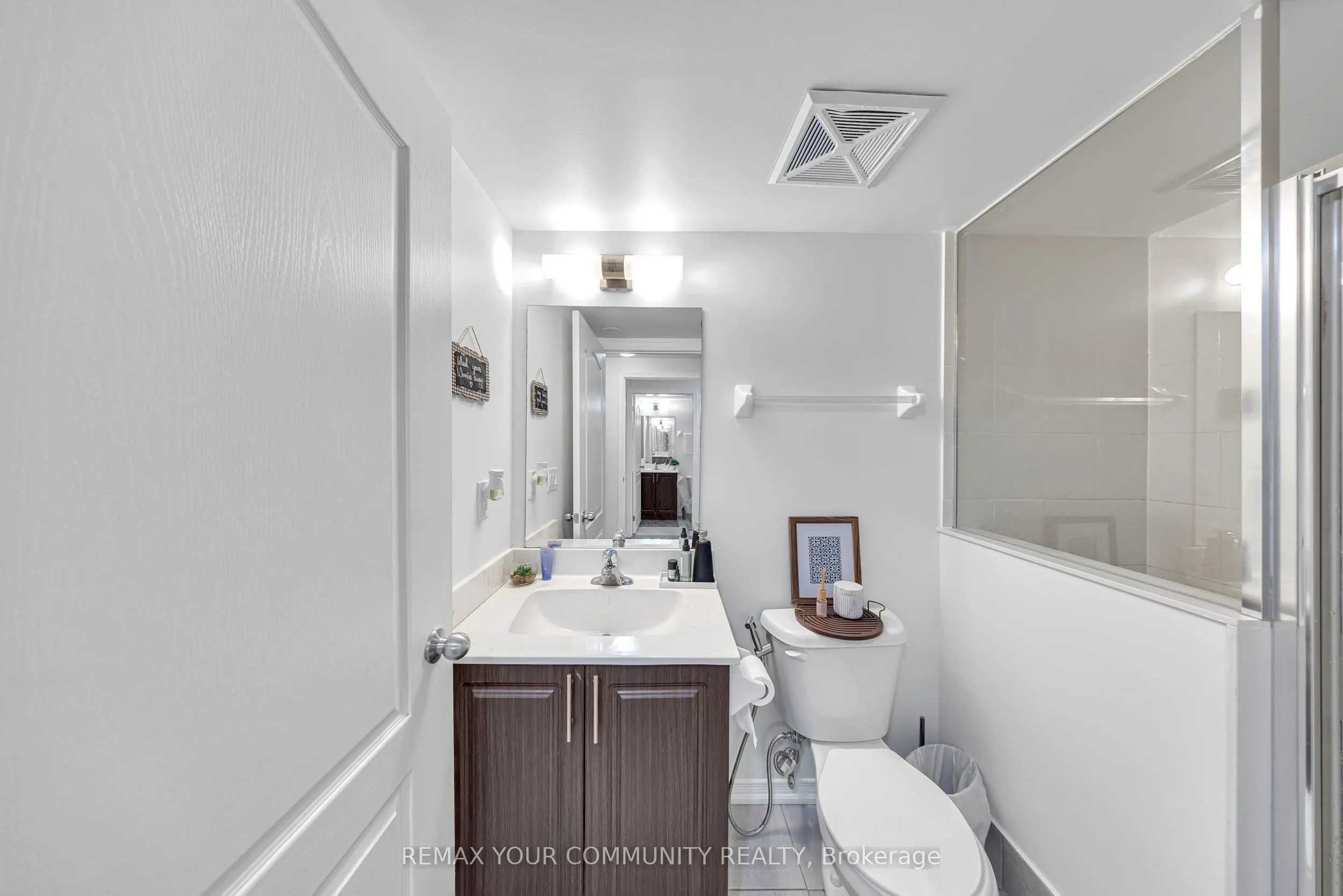 500 Kingbird Grove #120