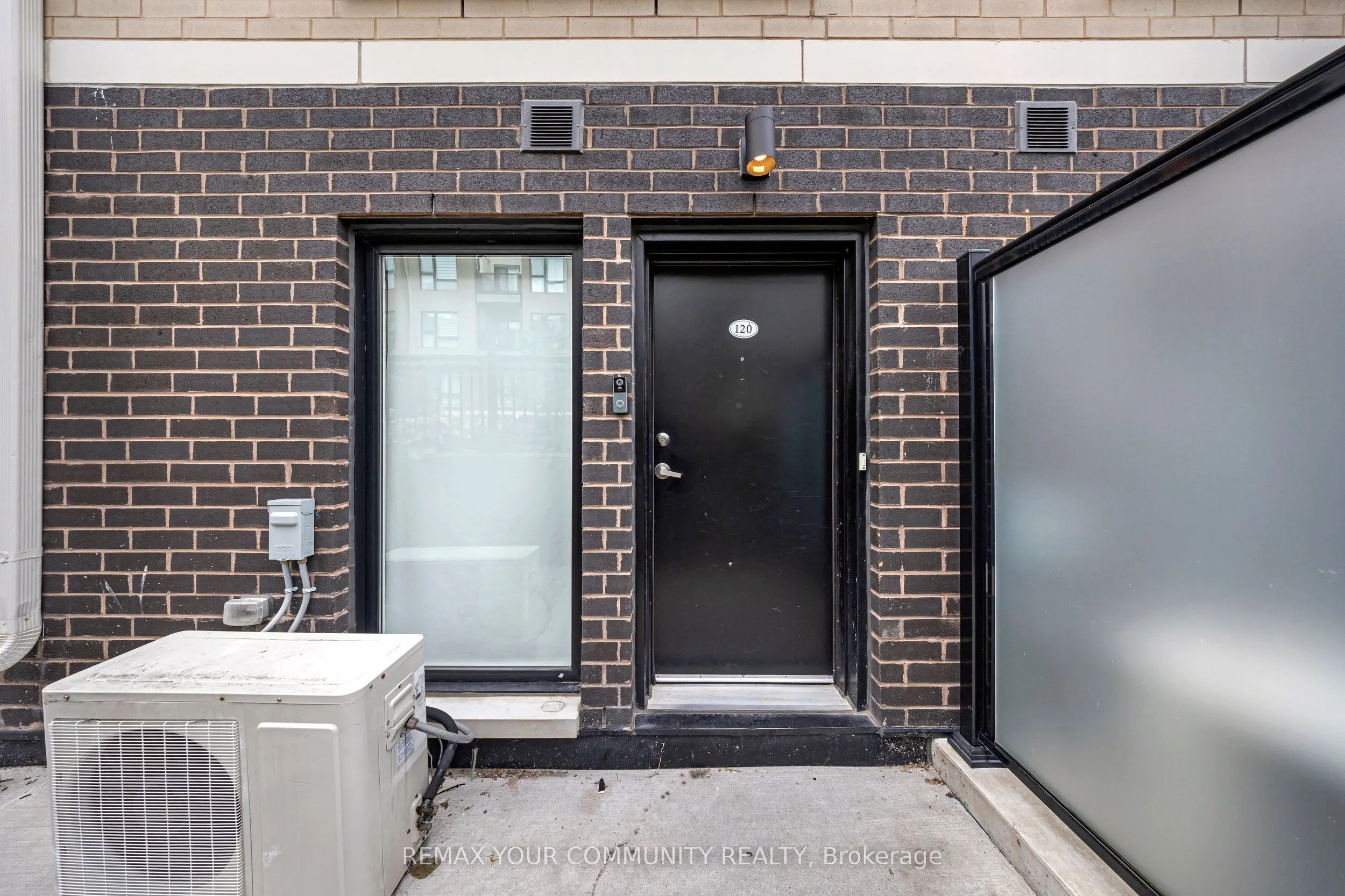 500 Kingbird Grove #120