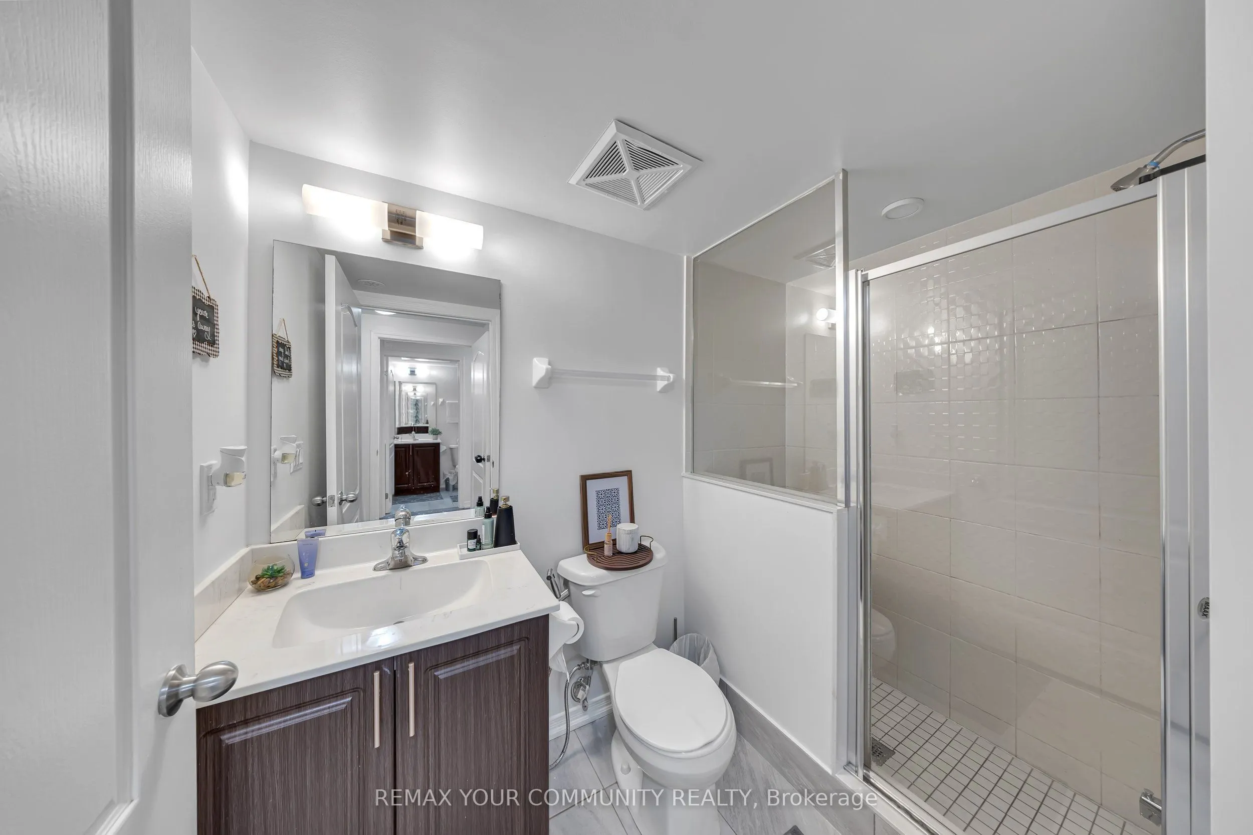 500 Kingbird Grove #120