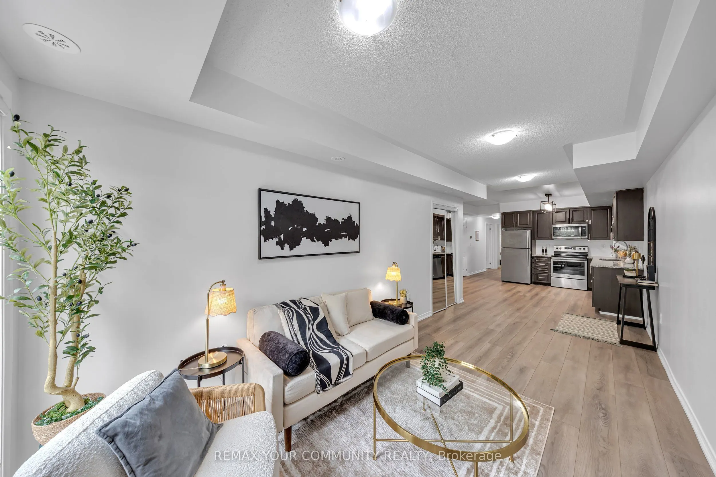 500 Kingbird Grove #120