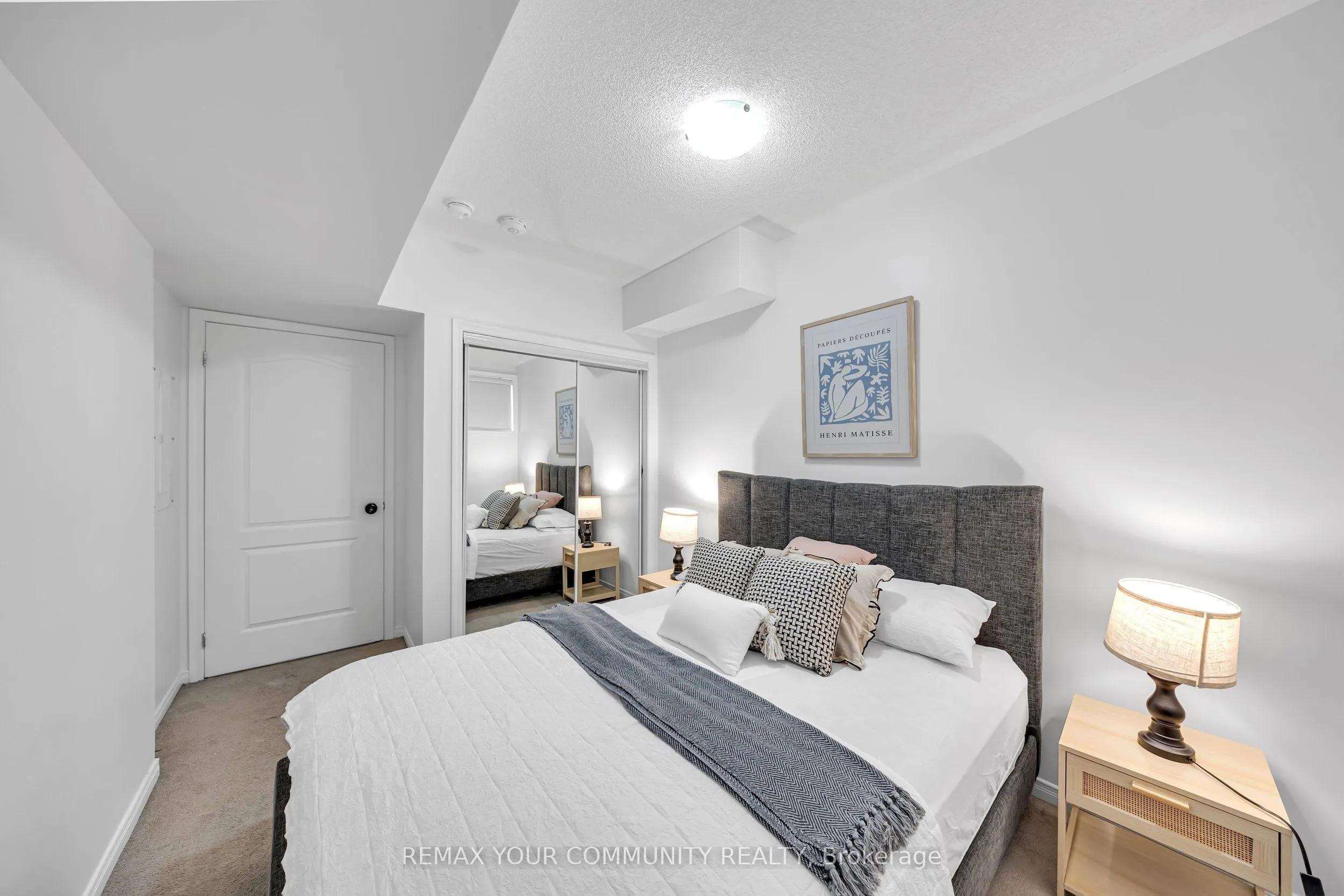 500 Kingbird Grove #120