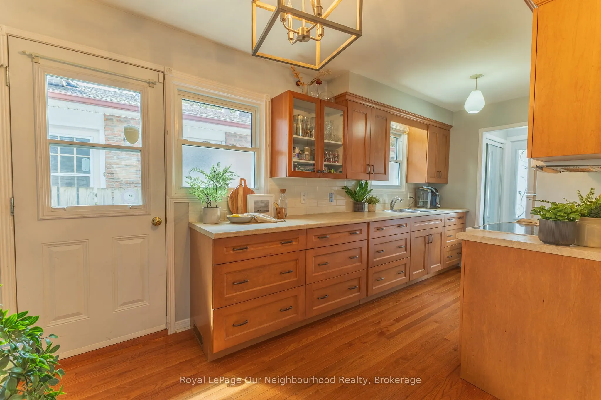 26 Ashdale Crescent