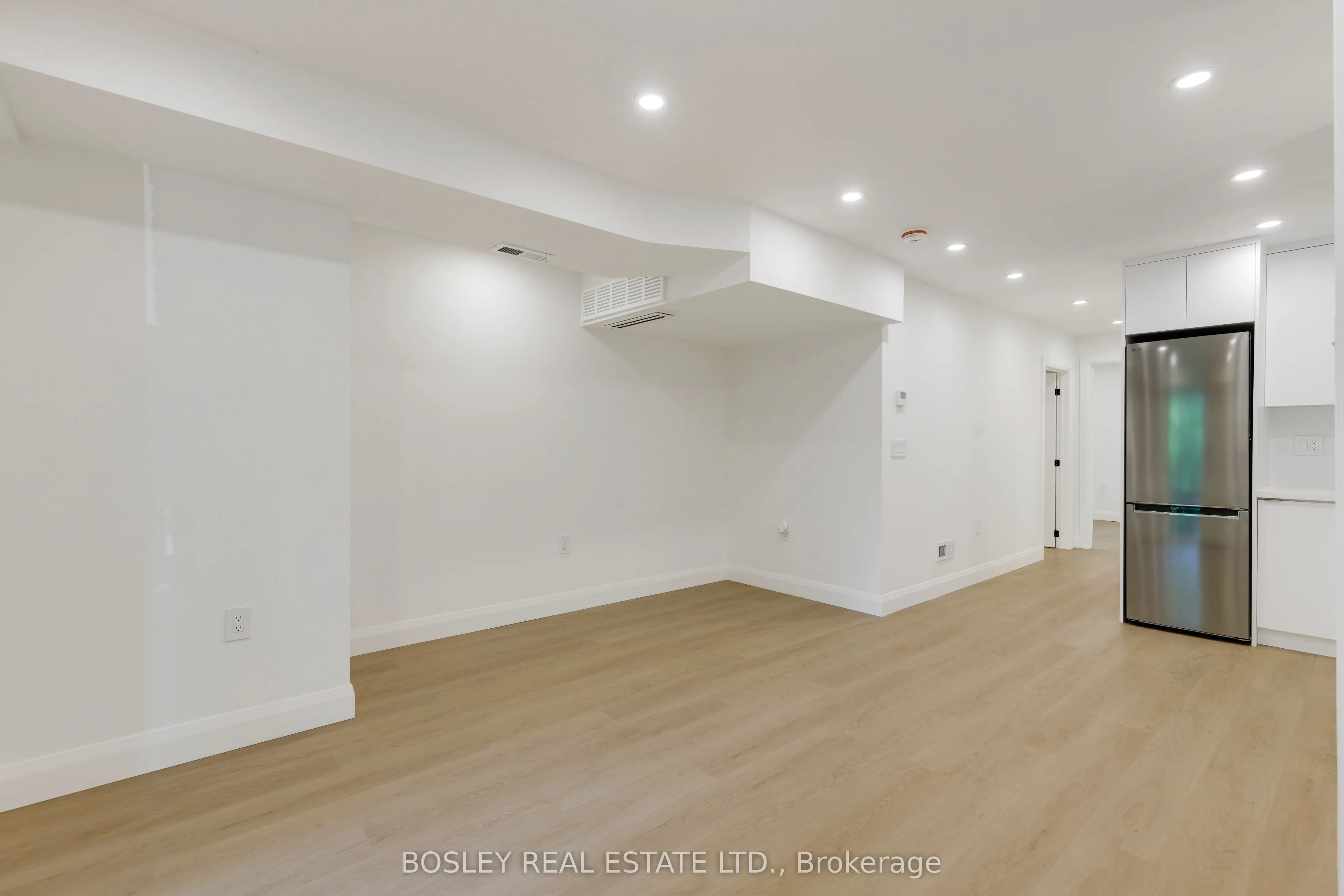 225 Gainsborough Road #B