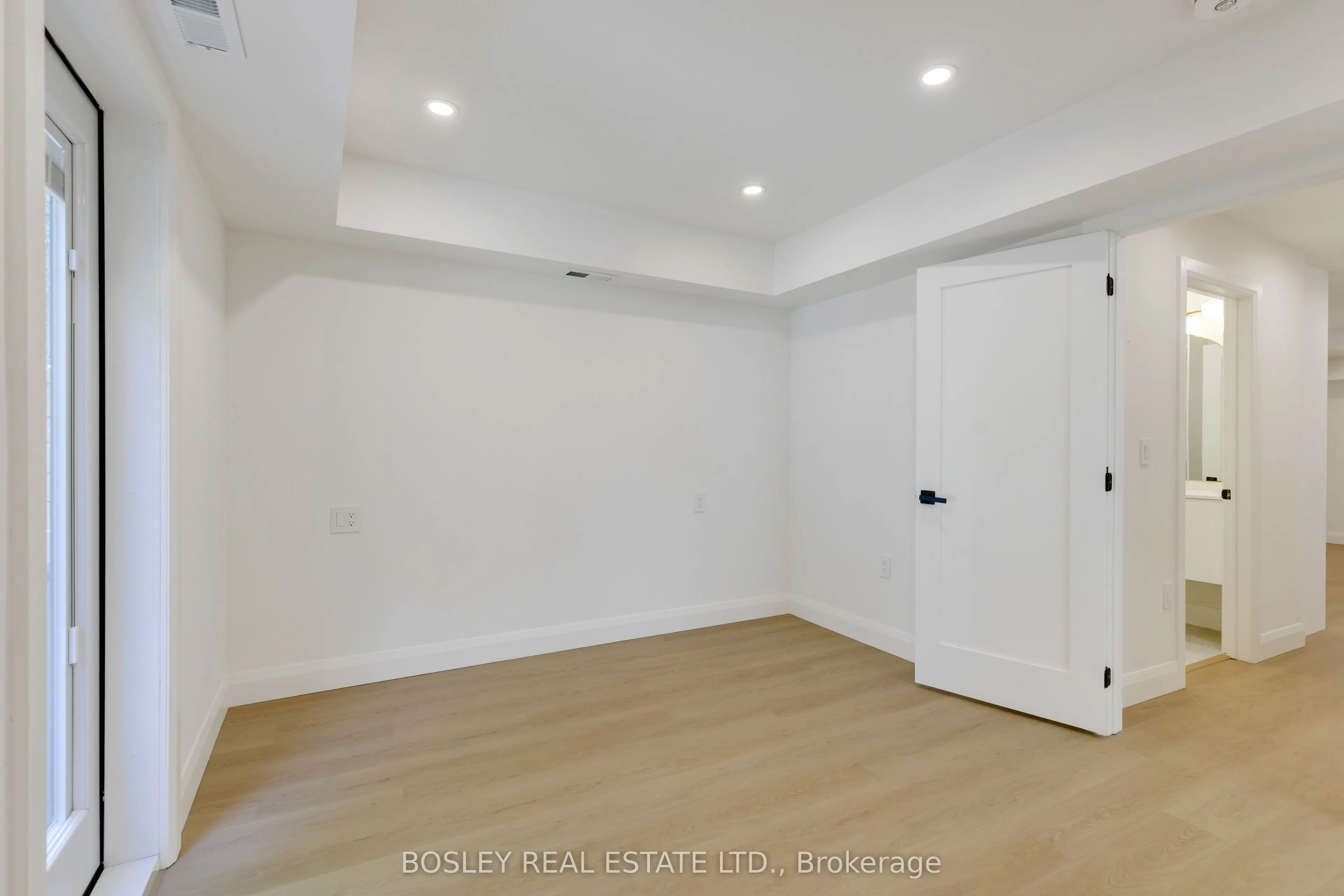 225 Gainsborough Road #B
