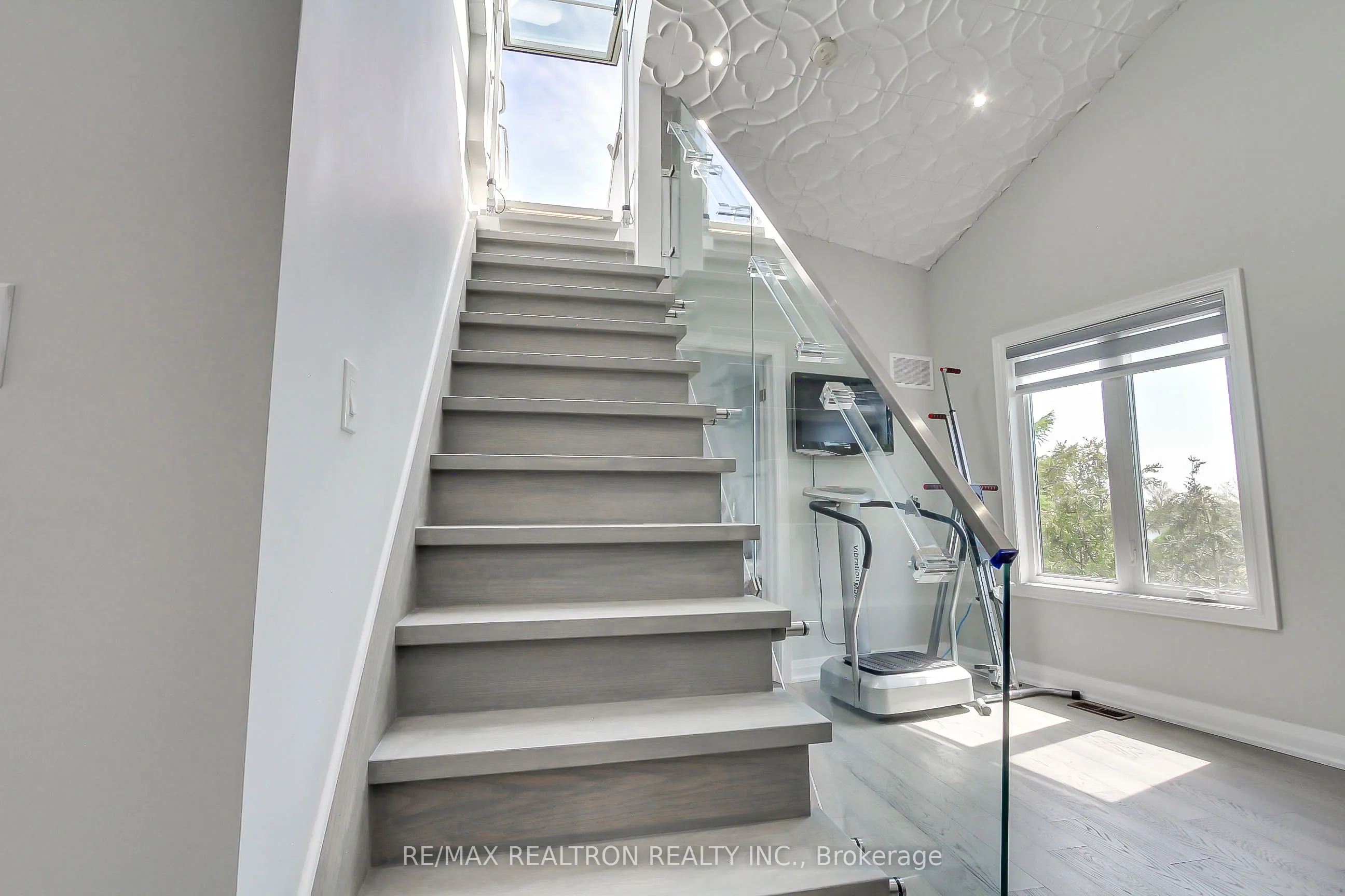 606 Annland Street