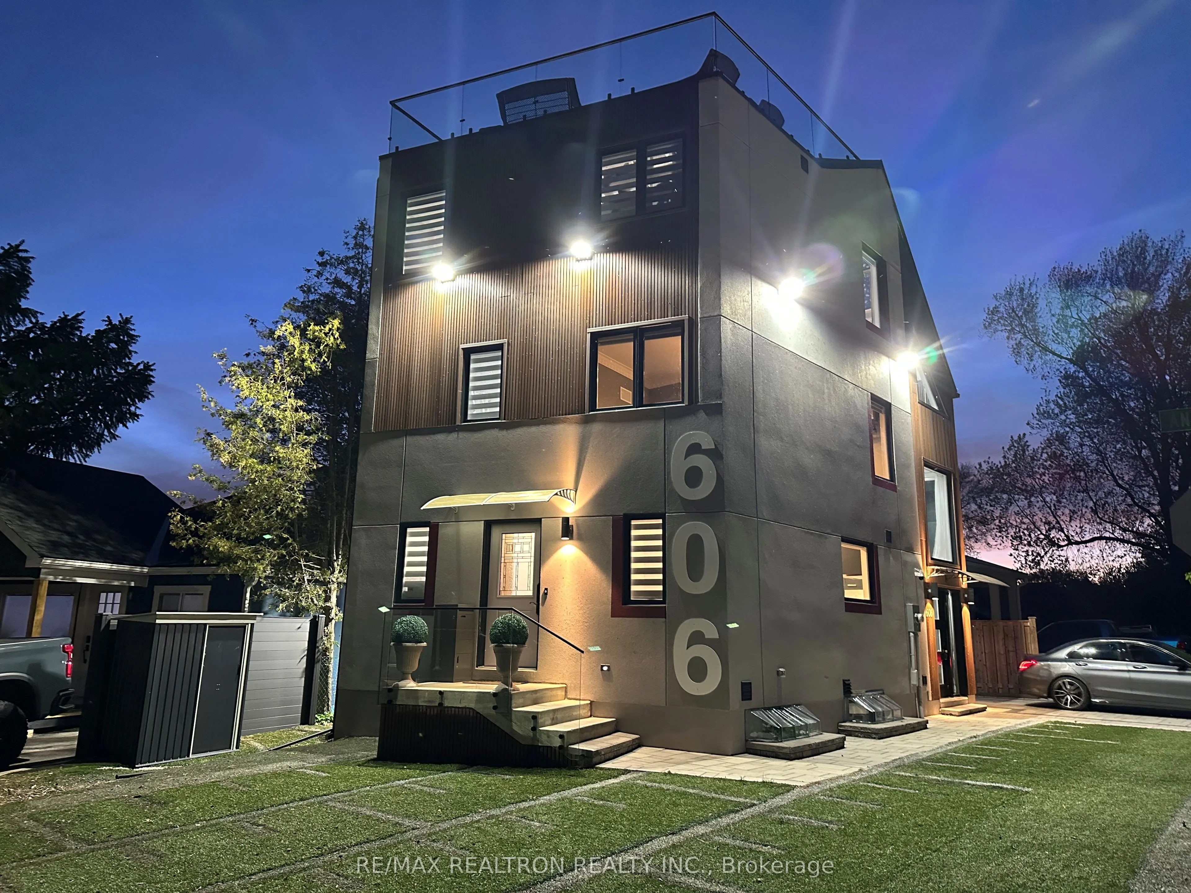 606 Annland Street
