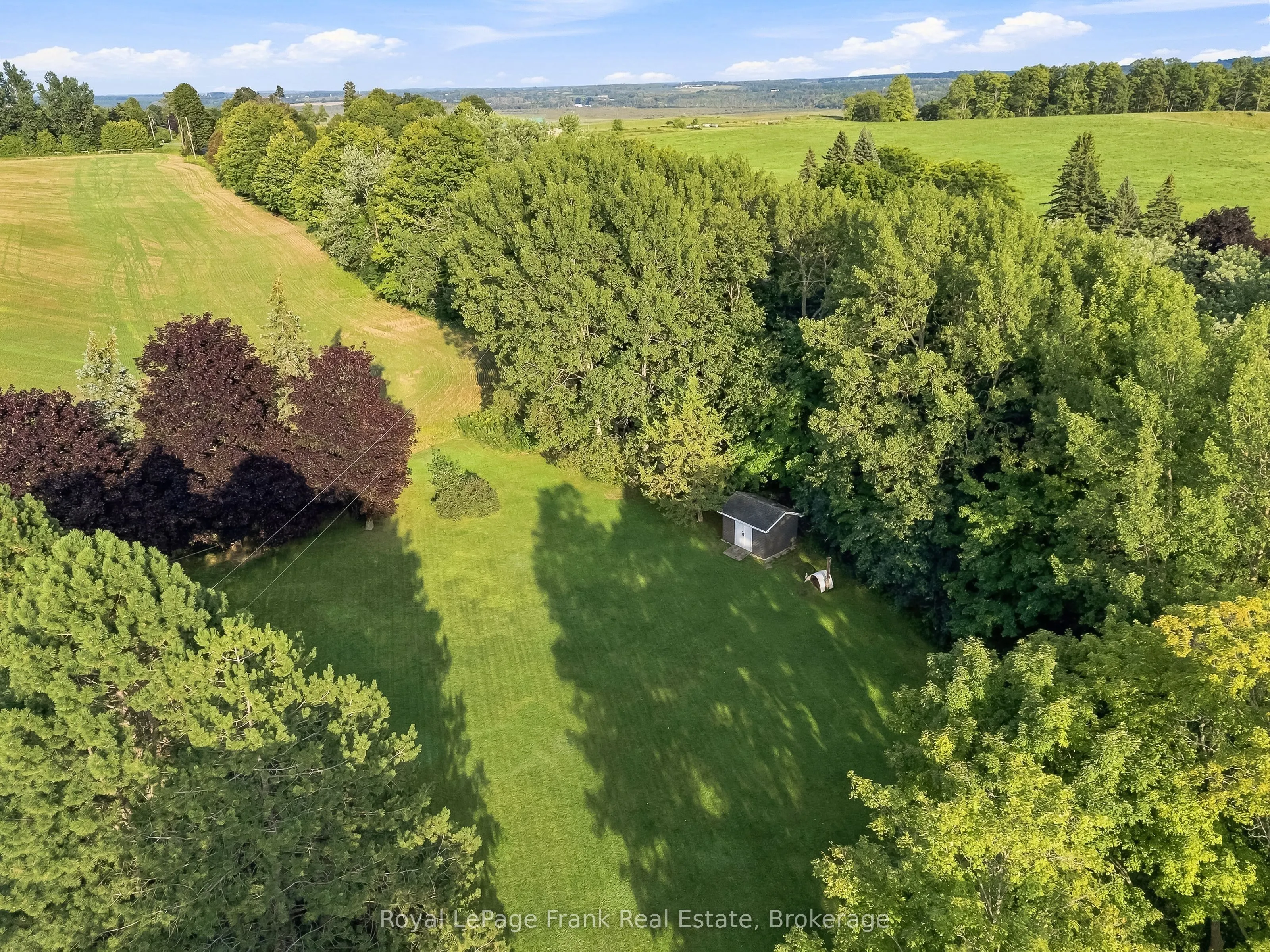2407 Ashbridge Road