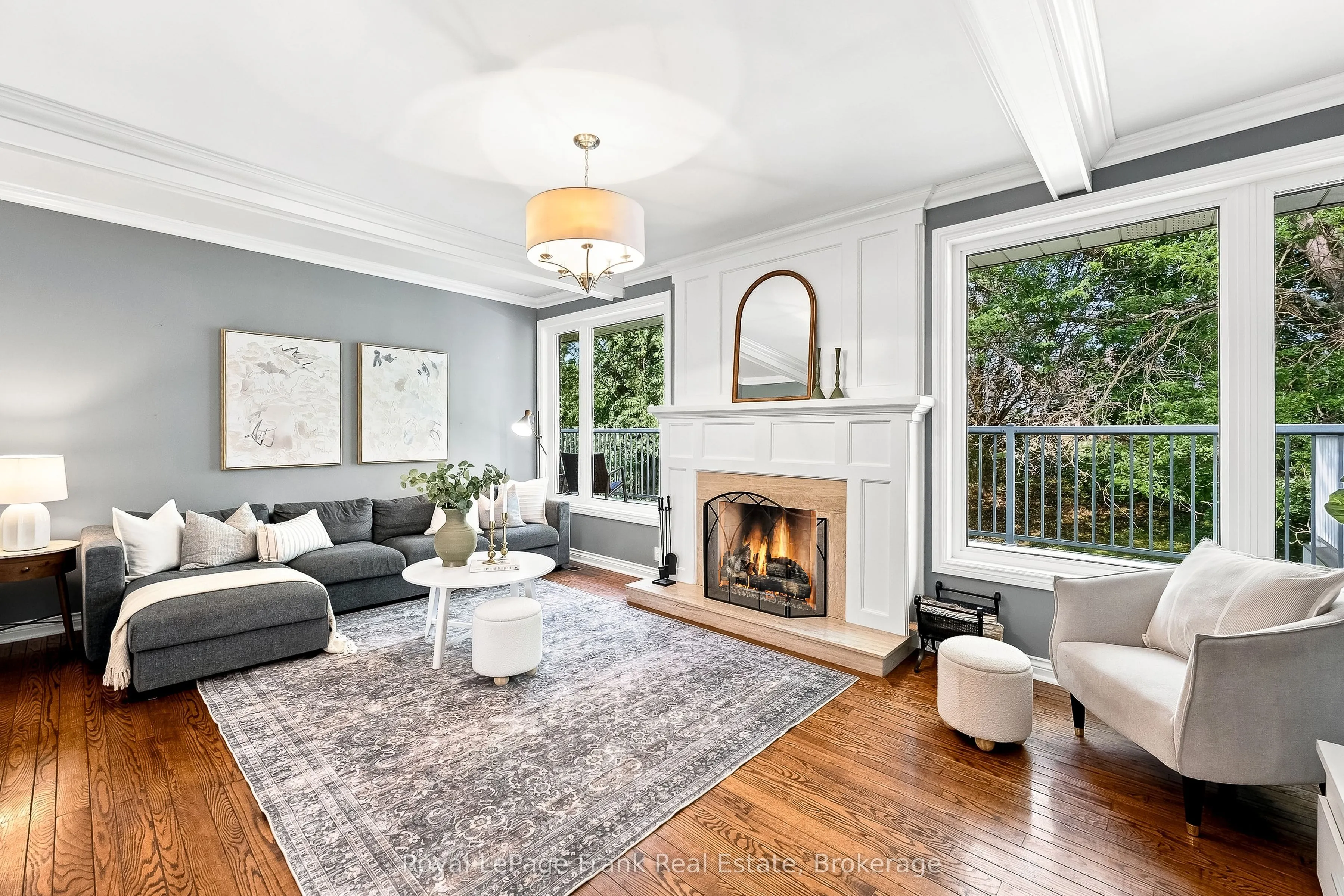 2407 Ashbridge Road