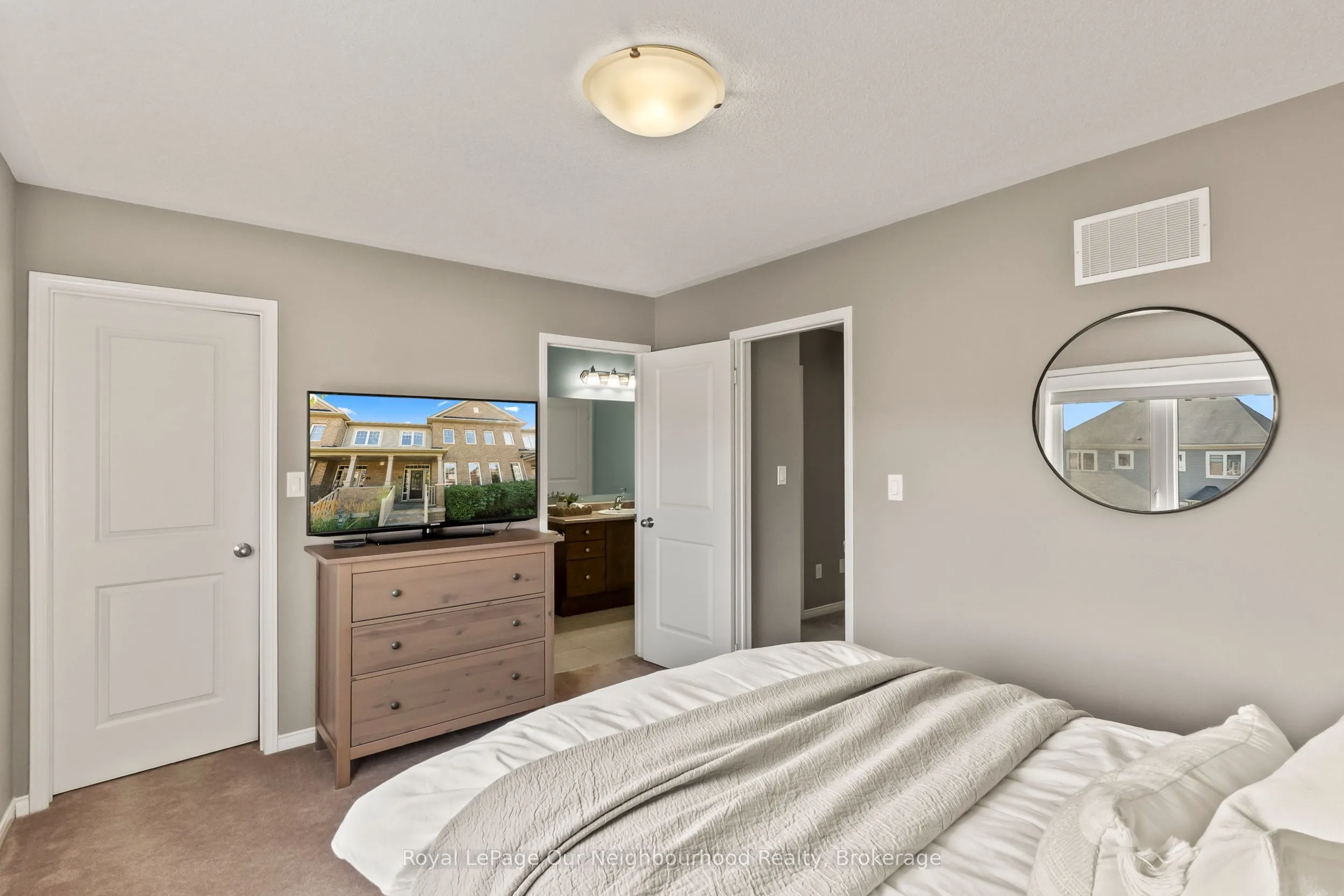 83 Ted Miller Crescent