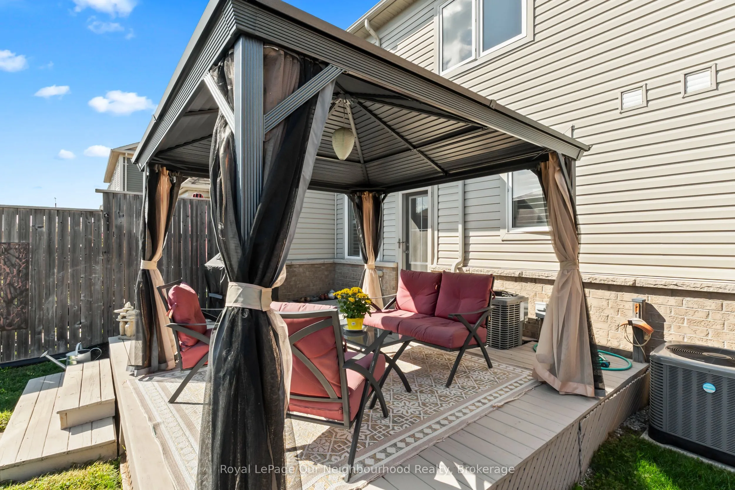 83 Ted Miller Crescent