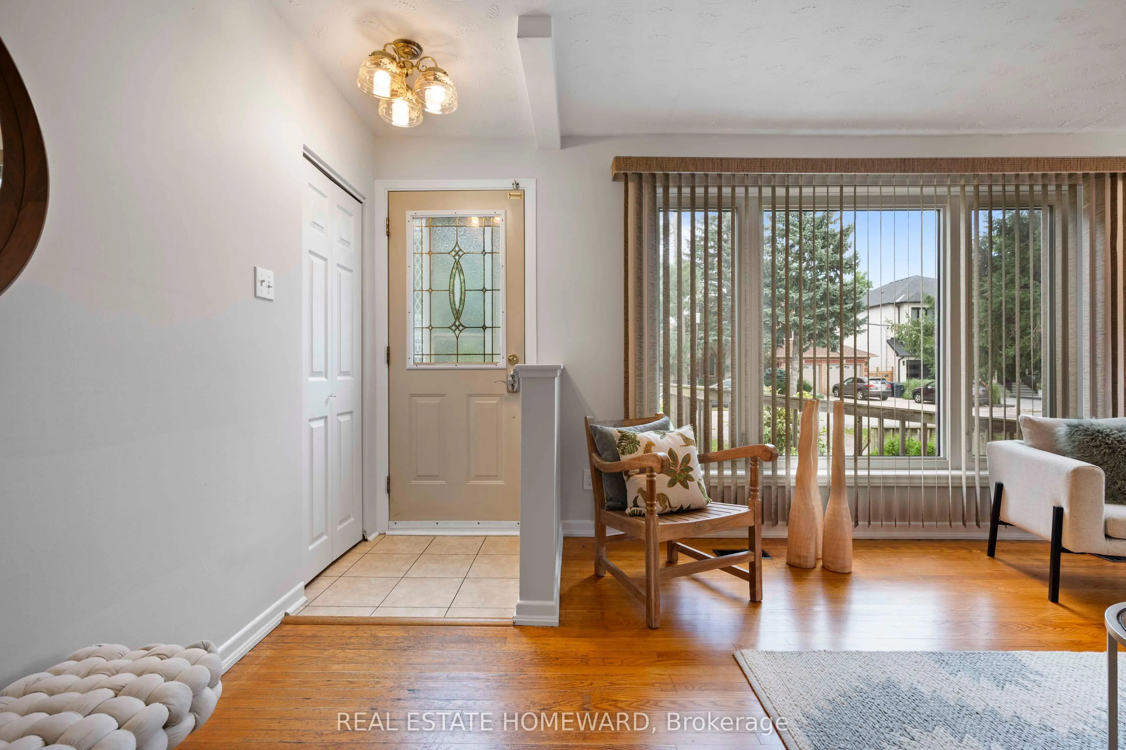 118 Zaph Avenue