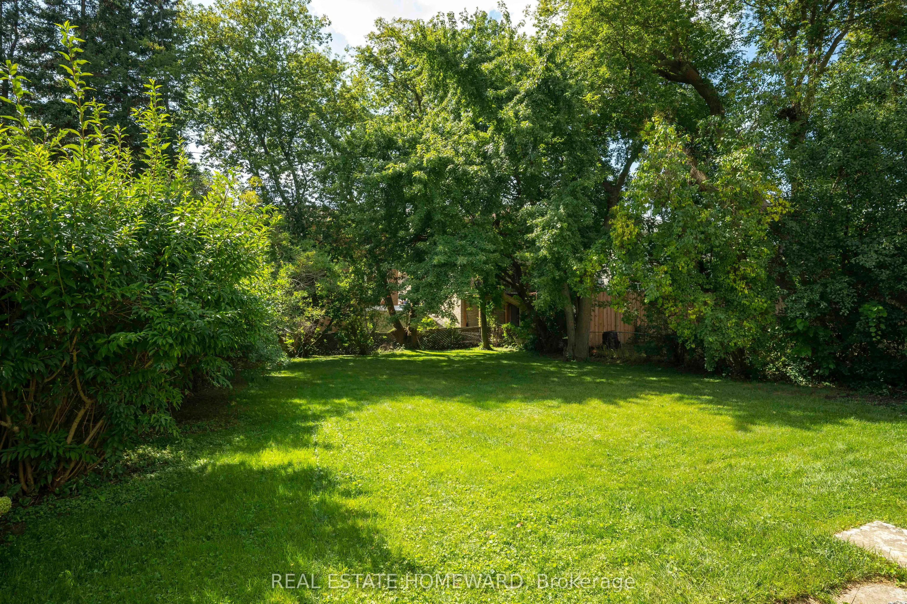 118 Zaph Avenue
