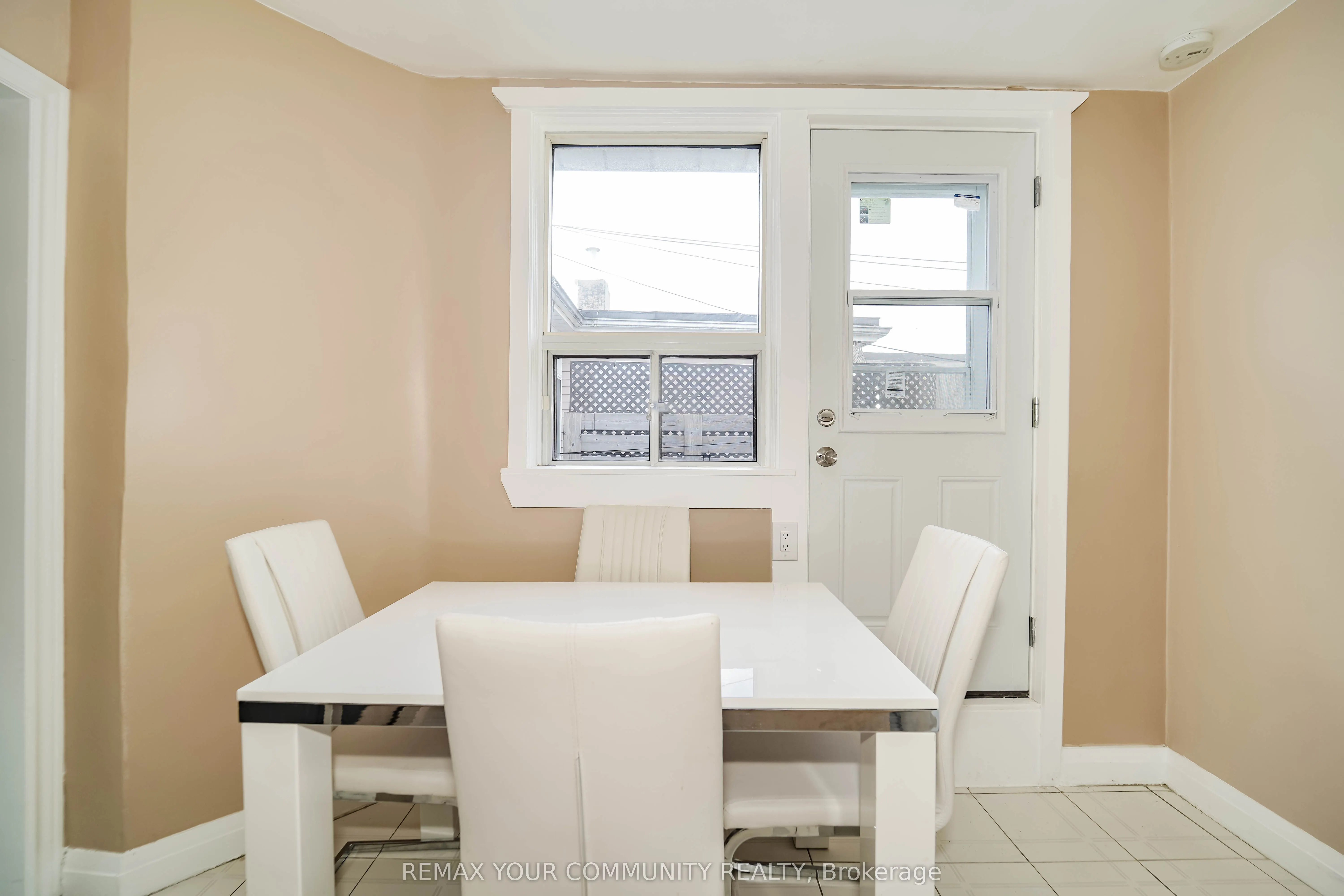 1378 Danforth Avenue #Room 2