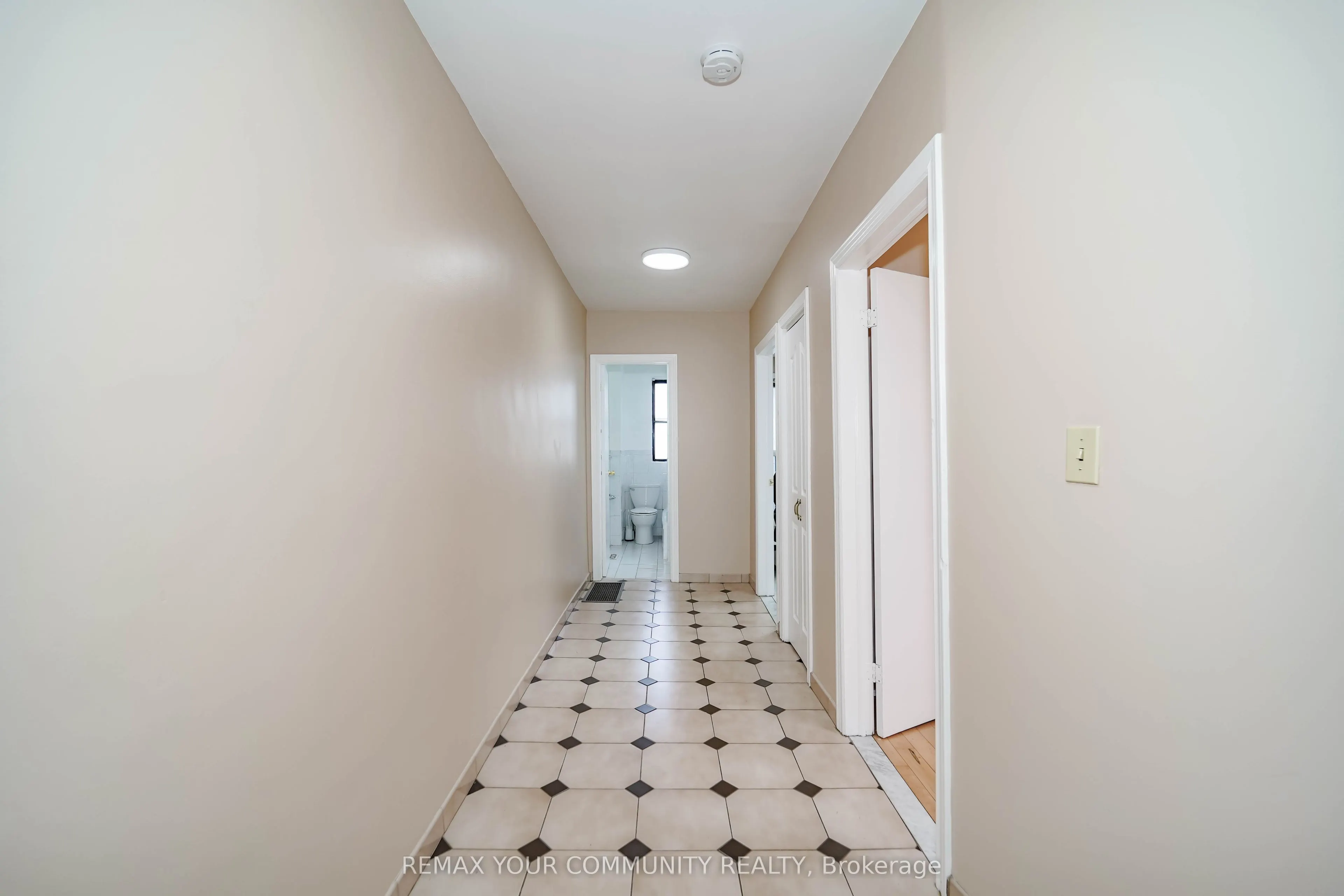 1378 Danforth Avenue #01