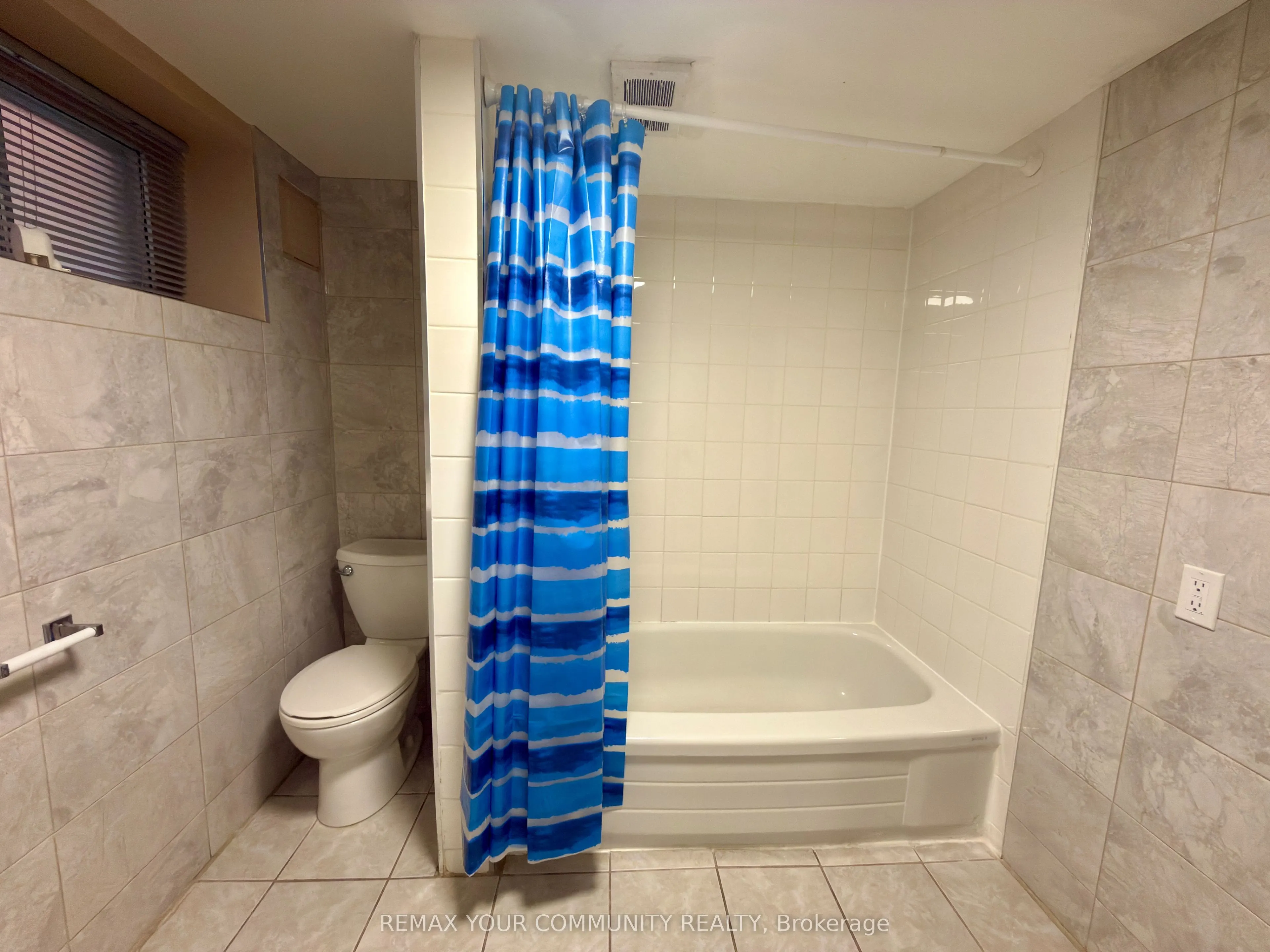 86 Lesmount Avenue #Lower Room 2