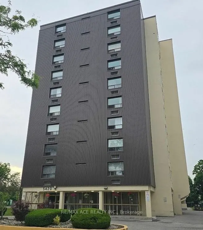 3420 Eglinton Avenue E #608