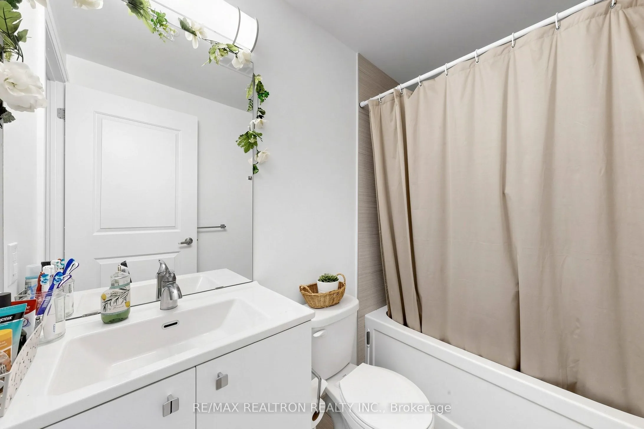 3655 Kingston Road #108