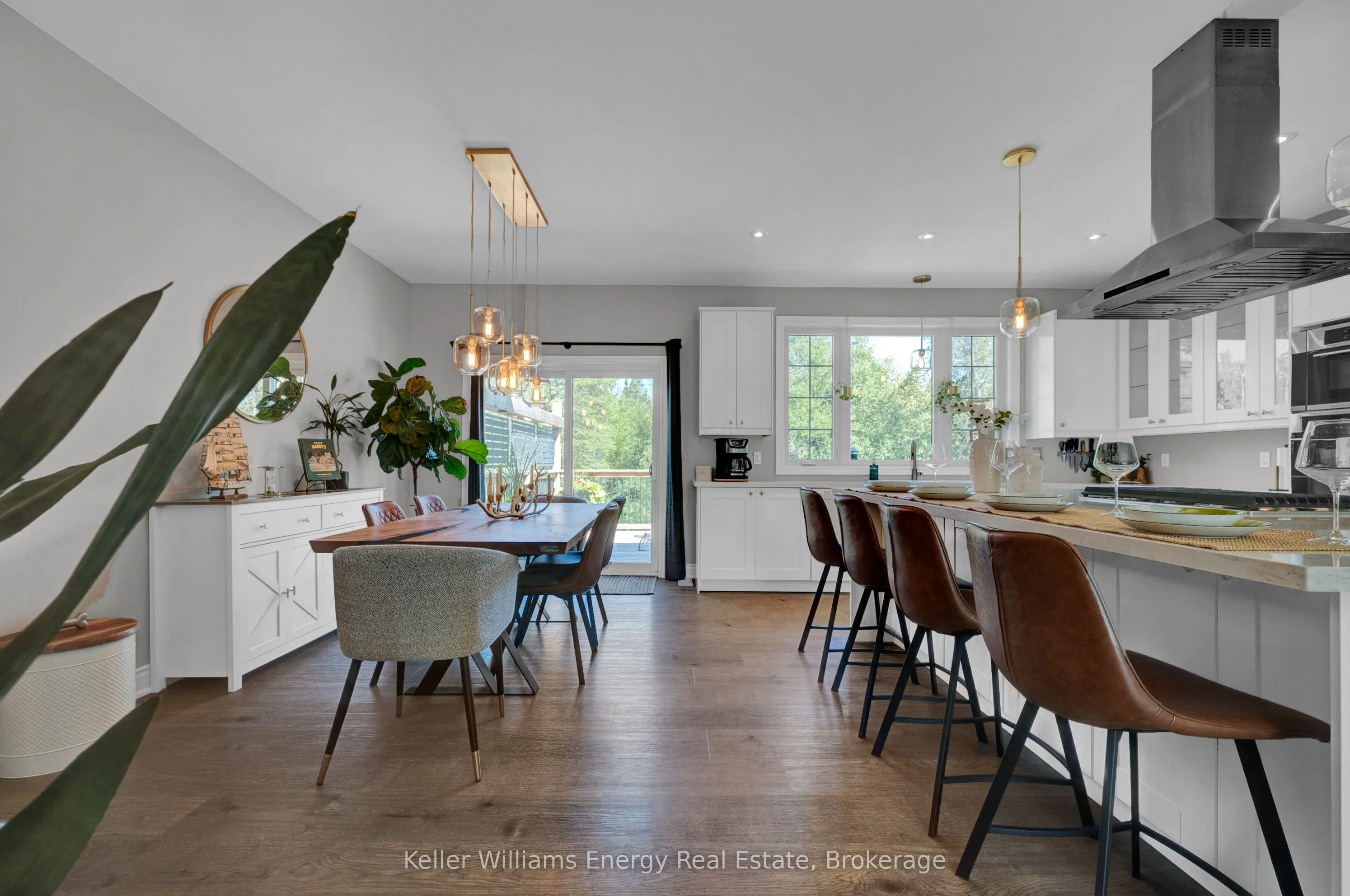 29 Waldweg Drive