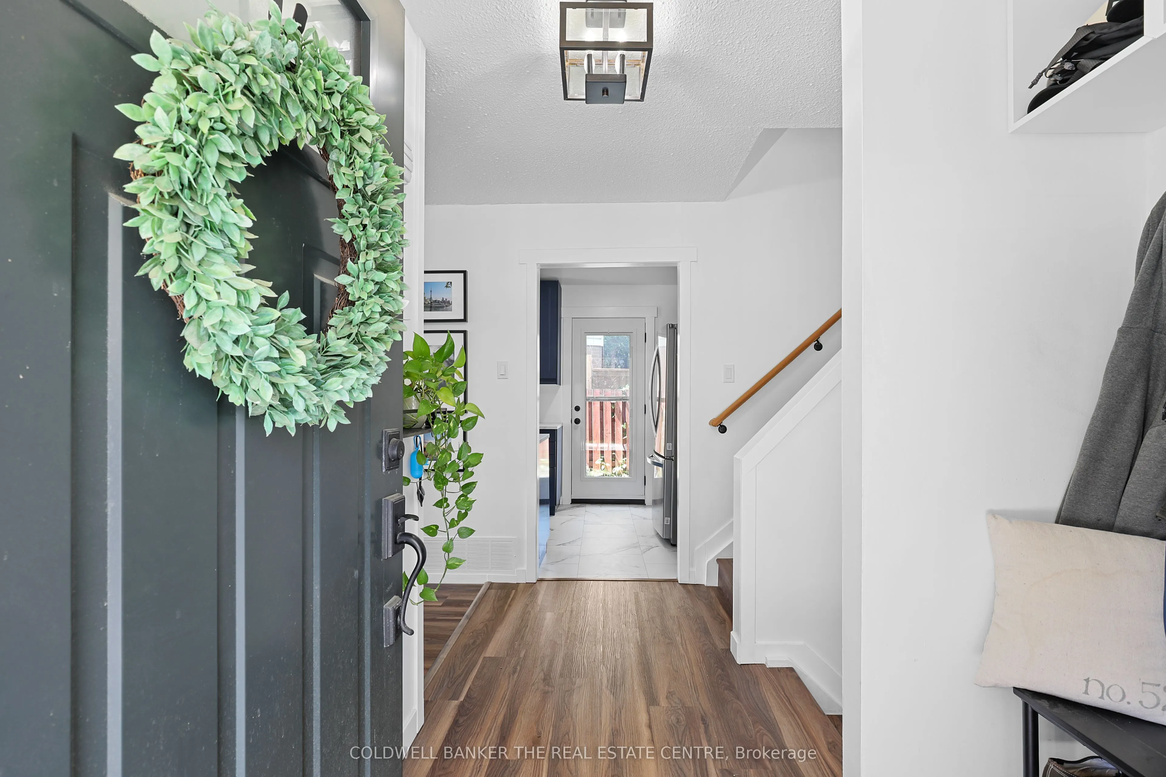 404 Burnley Court