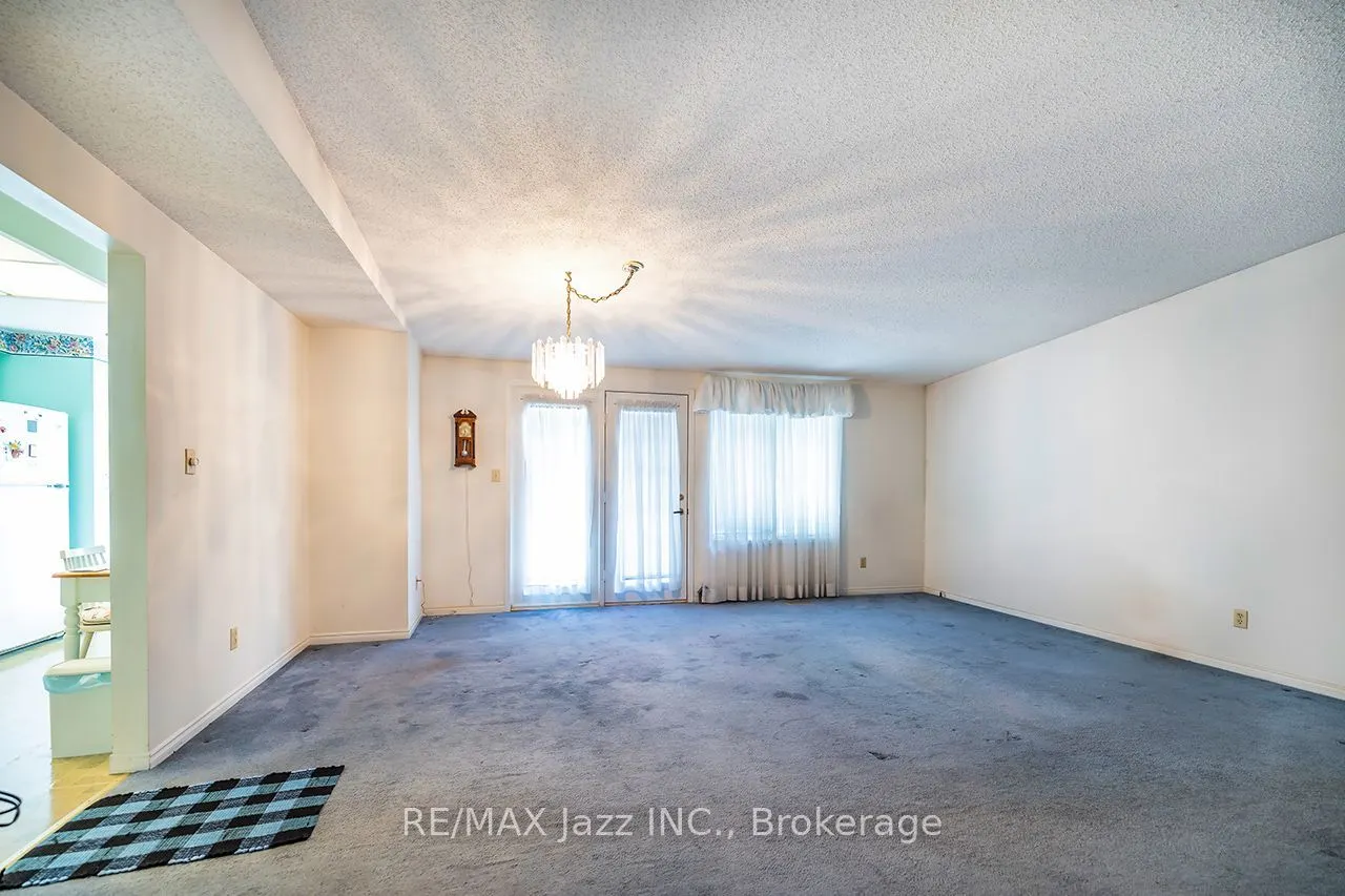 5 King Court