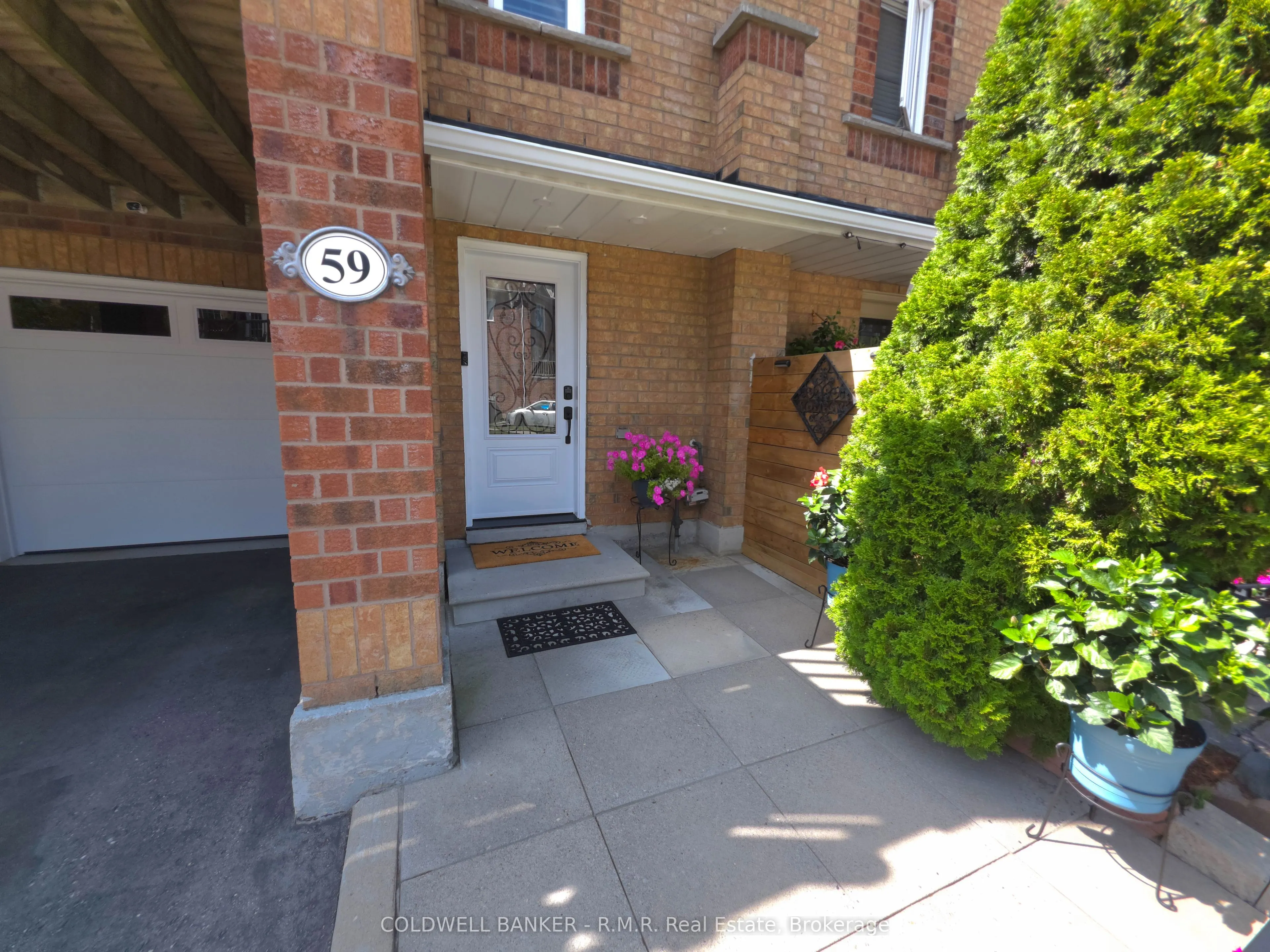 2 Hedge End Road #59